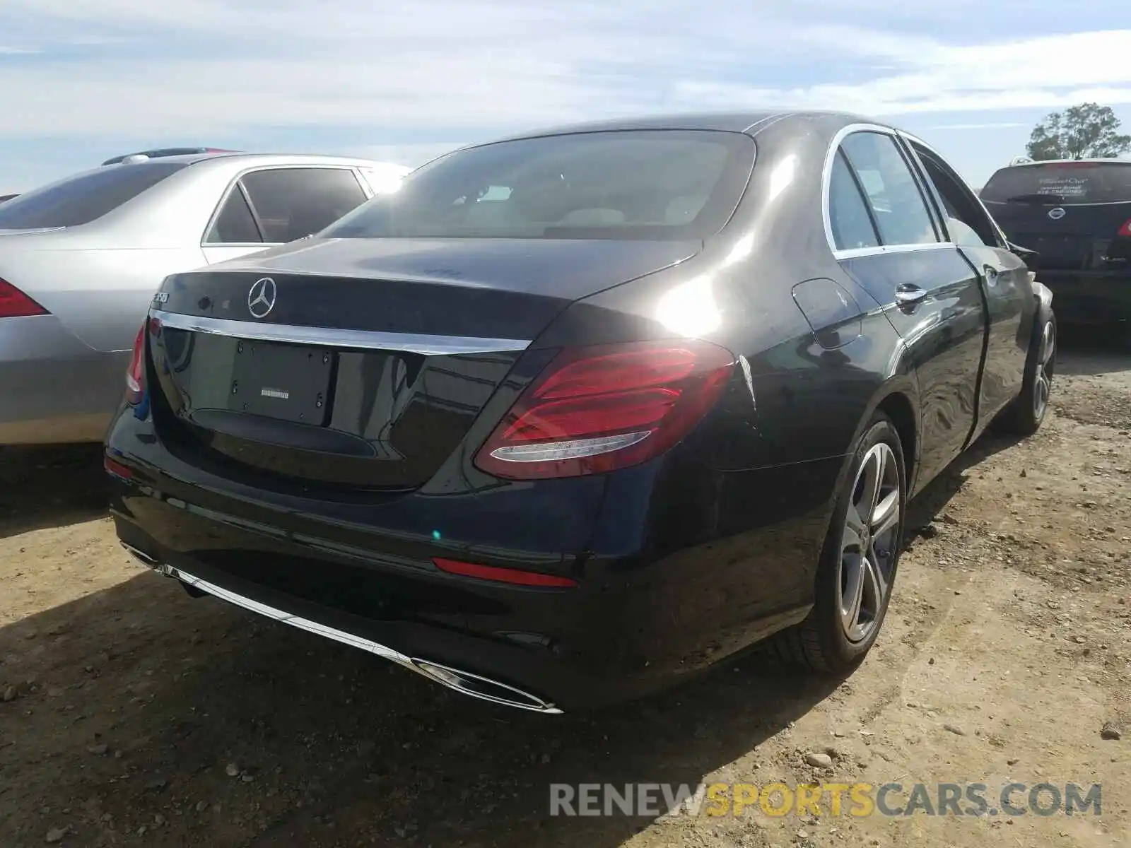 4 Photograph of a damaged car W1KZF8DB6LA811578 MERCEDES-BENZ E CLASS 2020