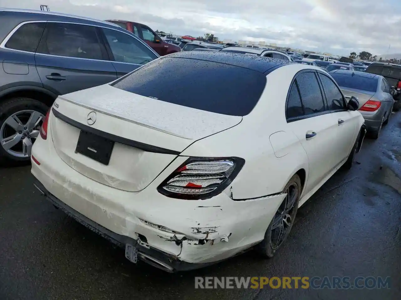 3 Photograph of a damaged car W1KZF8DB6LA834648 MERCEDES-BENZ E-CLASS 2020