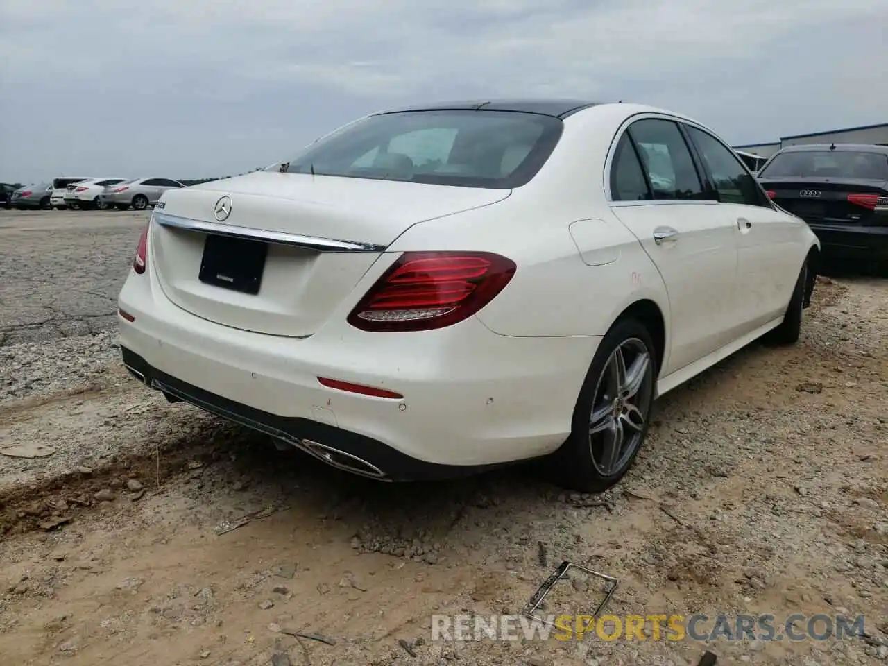 4 Photograph of a damaged car W1KZF8DB8LA829032 MERCEDES-BENZ E-CLASS 2020