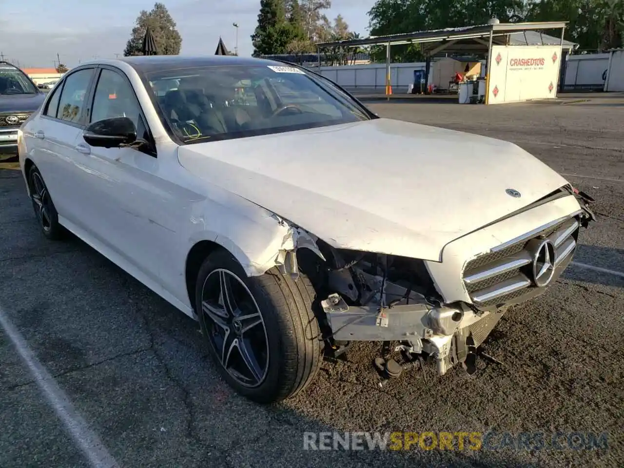 1 Photograph of a damaged car W1KZF8DB9LA767611 MERCEDES-BENZ E-CLASS 2020