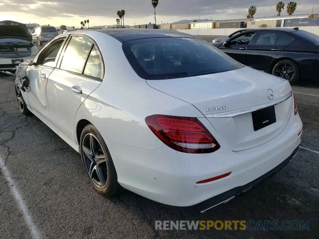 3 Photograph of a damaged car W1KZF8DB9LA767611 MERCEDES-BENZ E-CLASS 2020