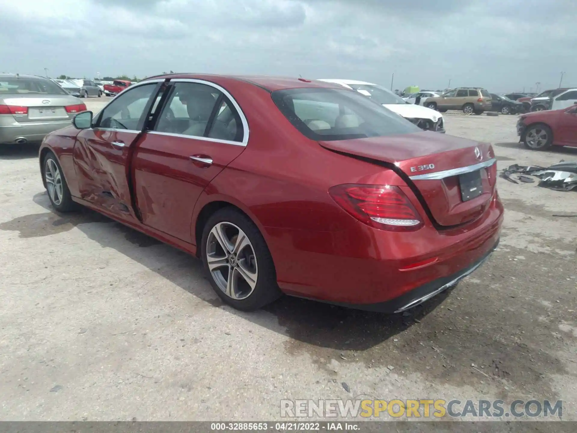 3 Photograph of a damaged car W1KZF8DB9LA831629 MERCEDES-BENZ E-CLASS 2020