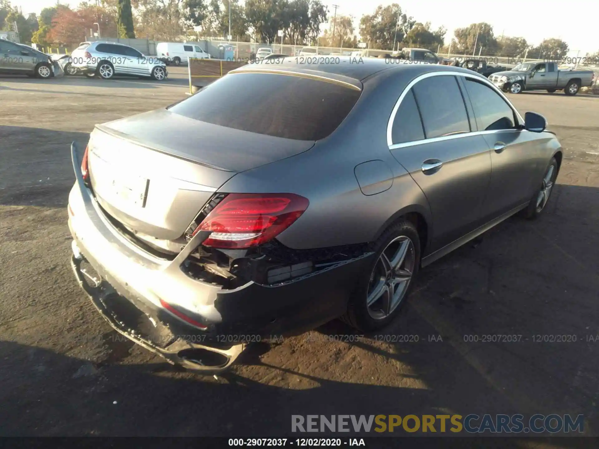 4 Photograph of a damaged car W1KZF8DBXLA823460 MERCEDES-BENZ E-CLASS 2020