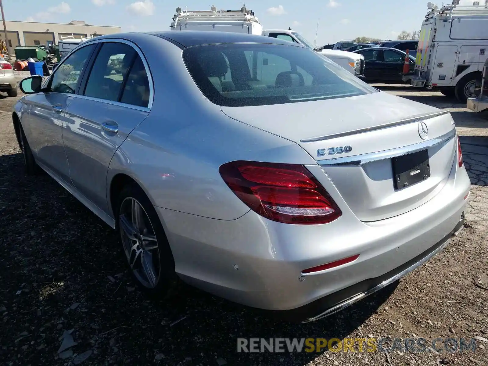 3 Photograph of a damaged car W1KZF8EB0LA830531 MERCEDES-BENZ E CLASS 2020