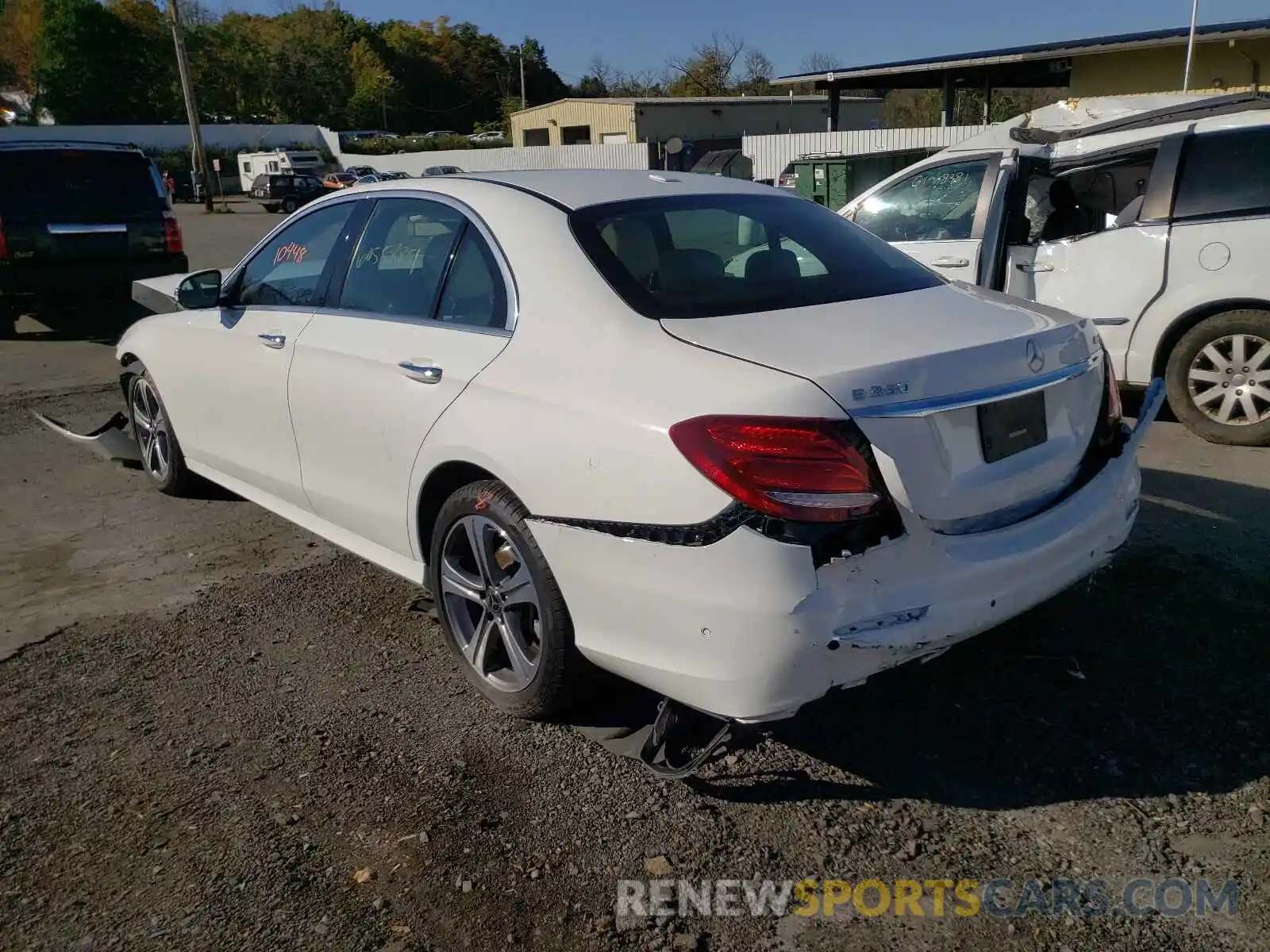 3 Photograph of a damaged car W1KZF8EB2LA822379 MERCEDES-BENZ E-CLASS 2020