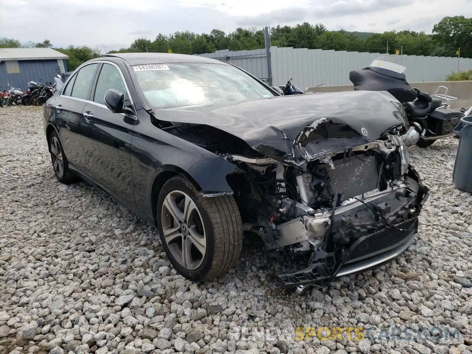 1 Photograph of a damaged car W1KZF8EB3LA802805 MERCEDES-BENZ E-CLASS 2020