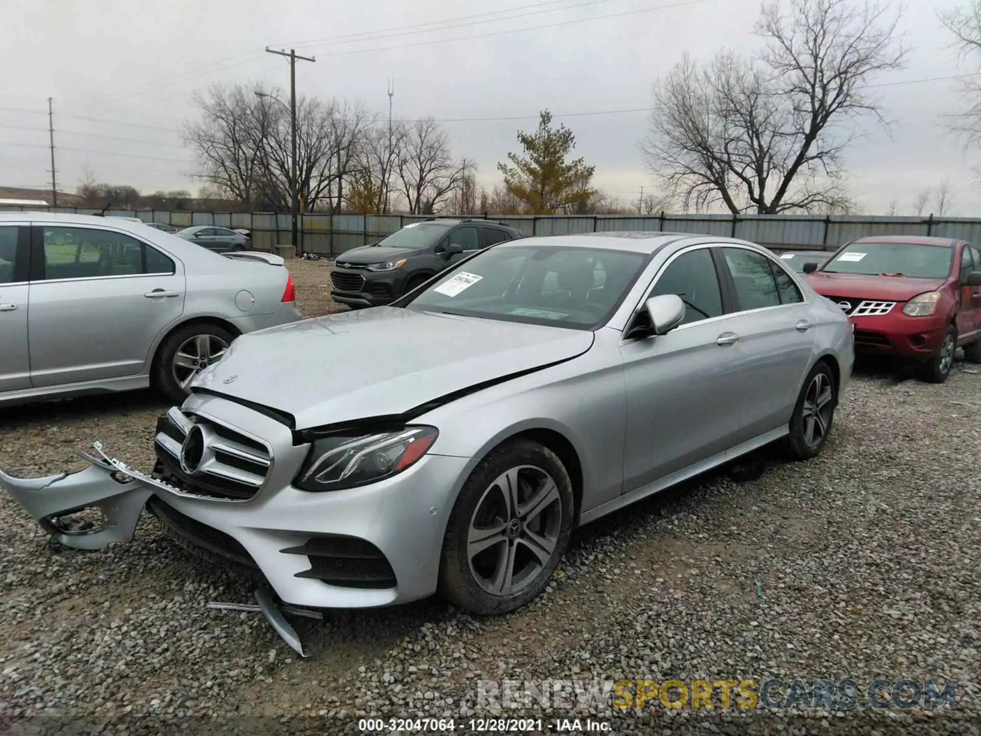 2 Photograph of a damaged car W1KZF8EB4LA808726 MERCEDES-BENZ E-CLASS 2020