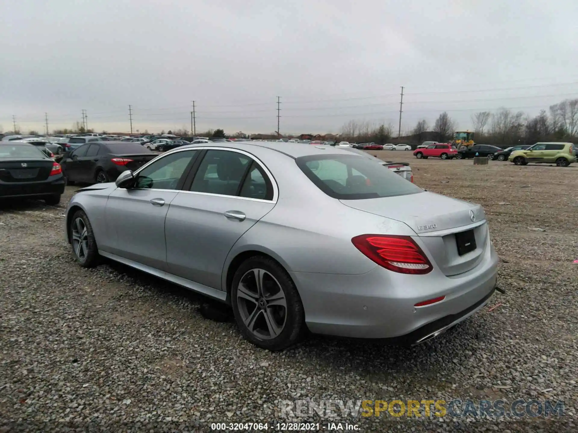 3 Photograph of a damaged car W1KZF8EB4LA808726 MERCEDES-BENZ E-CLASS 2020