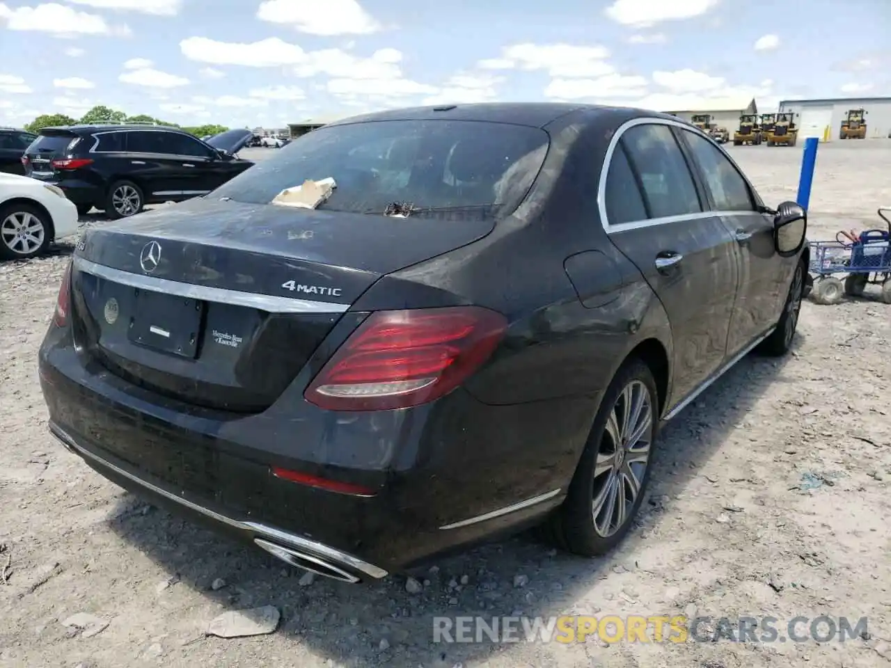 4 Photograph of a damaged car W1KZF8EB4LA825168 MERCEDES-BENZ E-CLASS 2020