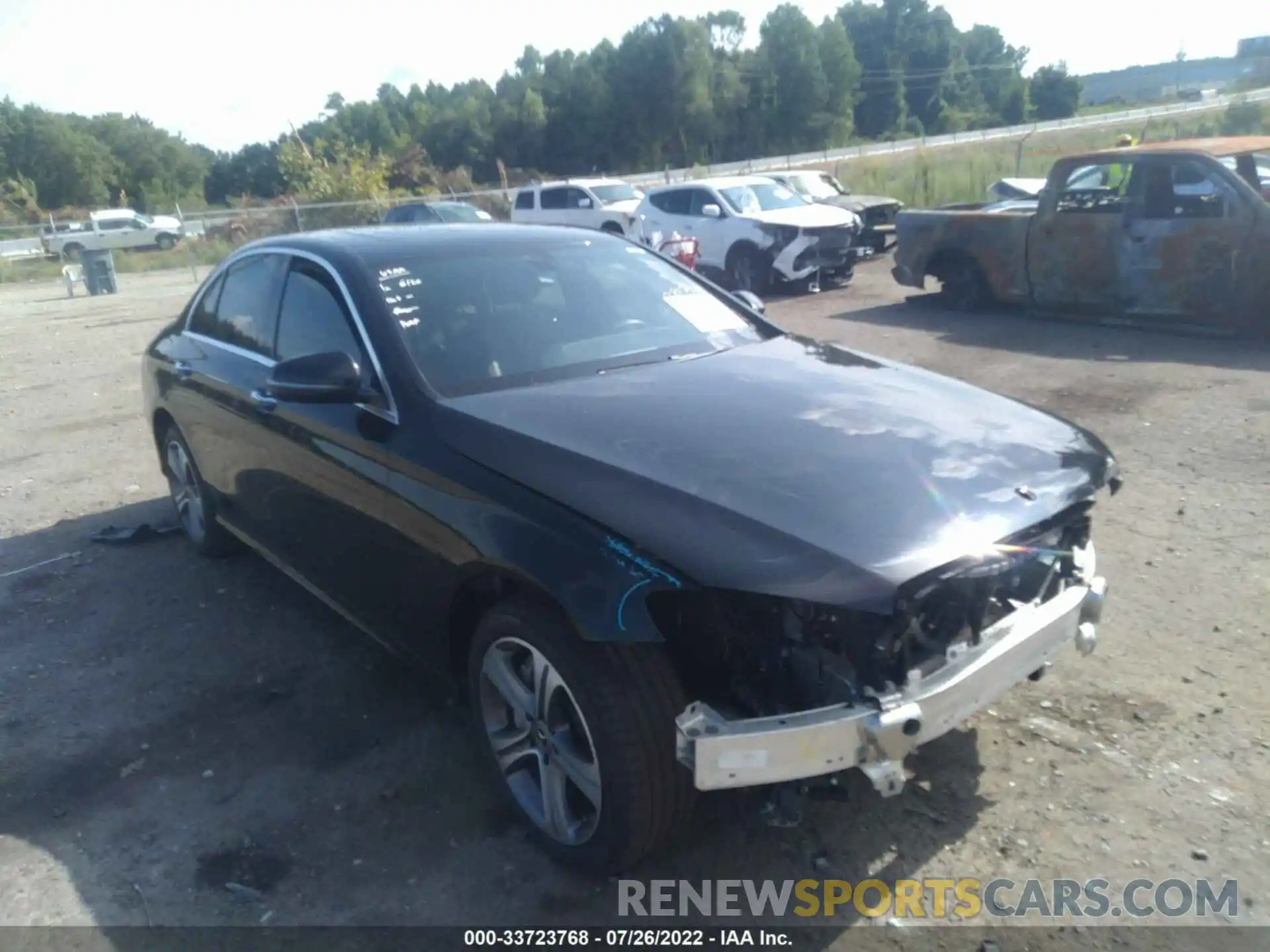 1 Photograph of a damaged car W1KZF8EB5LA825177 MERCEDES-BENZ E-CLASS 2020