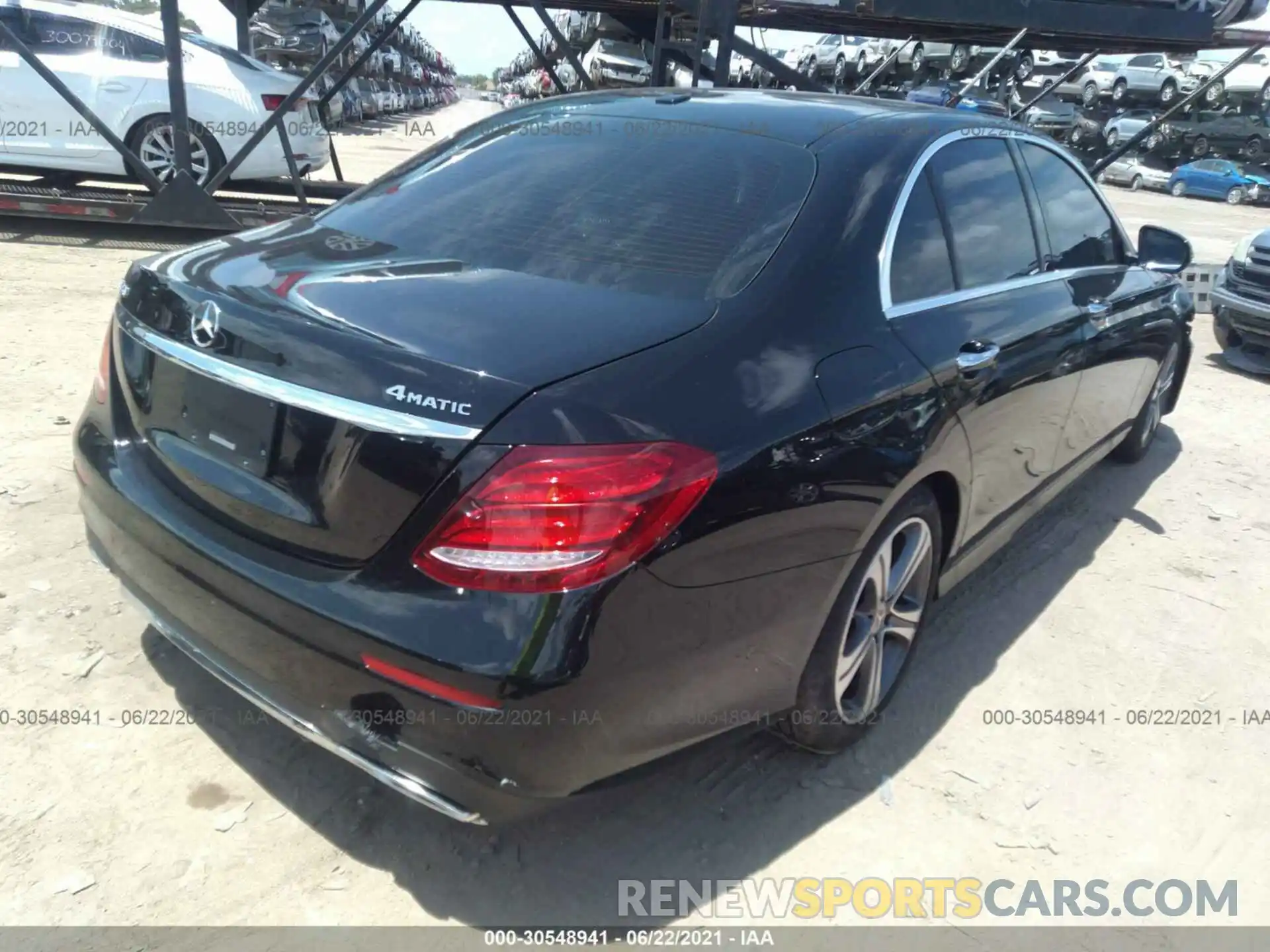 4 Photograph of a damaged car W1KZF8EB5LA835319 MERCEDES-BENZ E-CLASS 2020