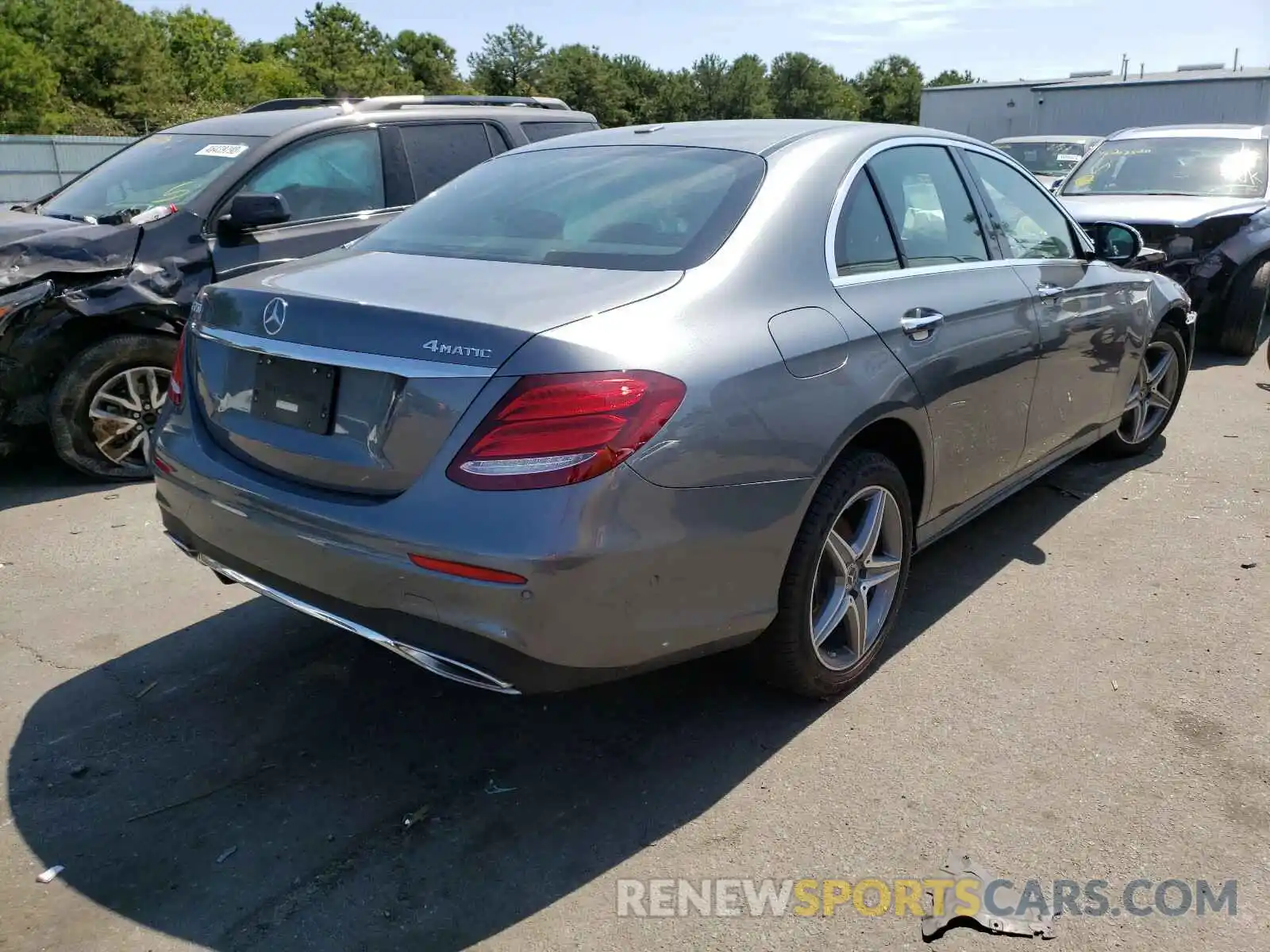 4 Photograph of a damaged car W1KZF8EB7LA804122 MERCEDES-BENZ E CLASS 2020