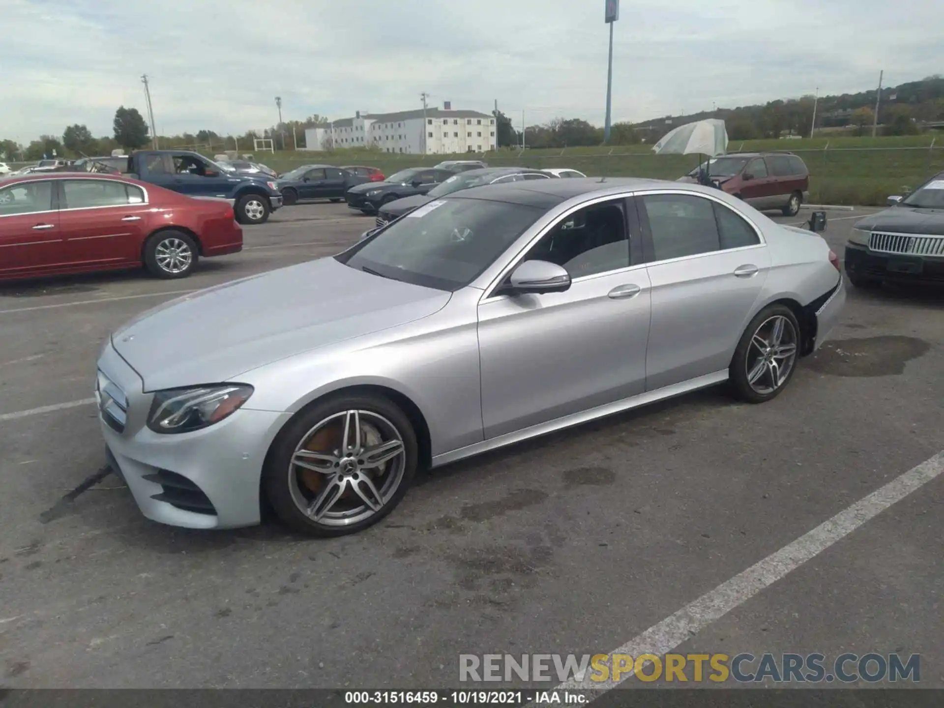 2 Photograph of a damaged car W1KZF8EB8LA822967 MERCEDES-BENZ E-CLASS 2020