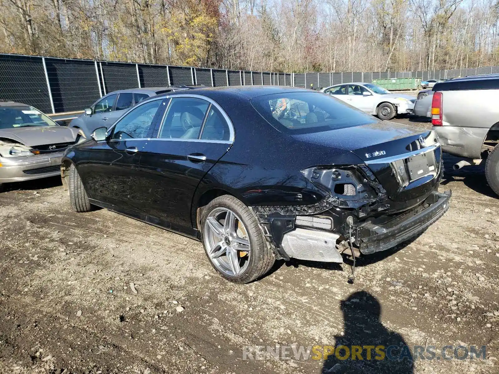 3 Photograph of a damaged car W1KZF8EB8LA824461 MERCEDES-BENZ E CLASS 2020