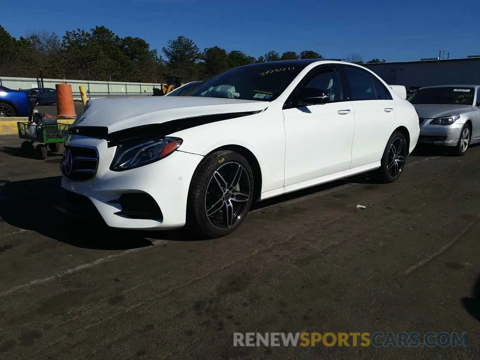 2 Photograph of a damaged car W1KZF8EB8LA834035 MERCEDES-BENZ E CLASS 2020