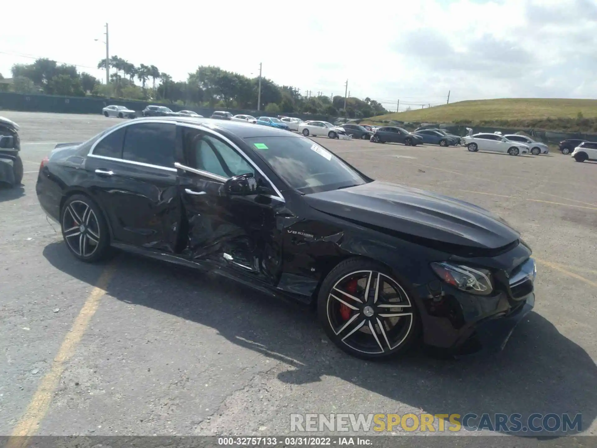 1 Photograph of a damaged car W1KZF8KB2LA761412 MERCEDES-BENZ E-CLASS 2020