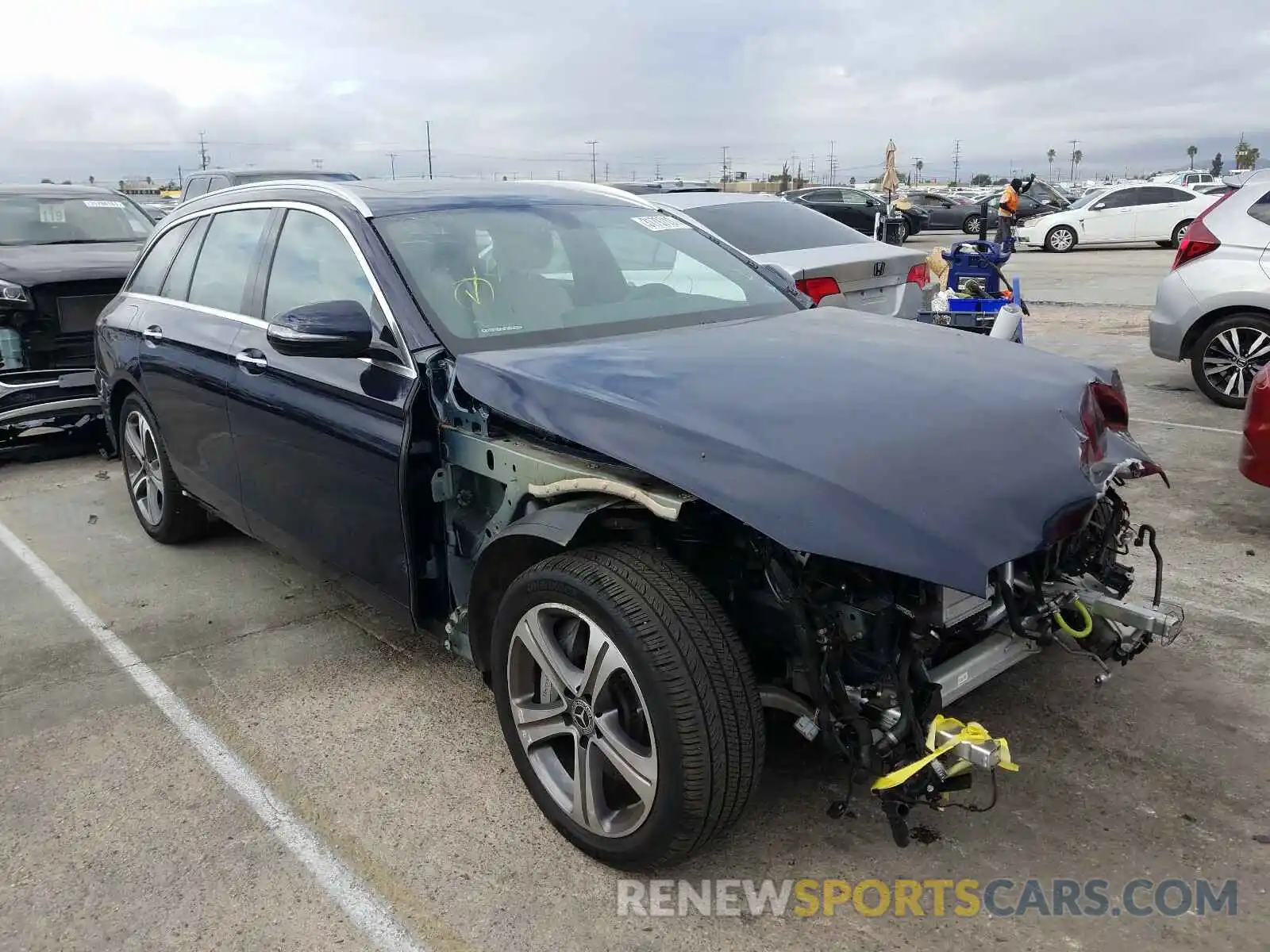 1 Photograph of a damaged car W1KZH6JB5LA805189 MERCEDES-BENZ E CLASS 2020