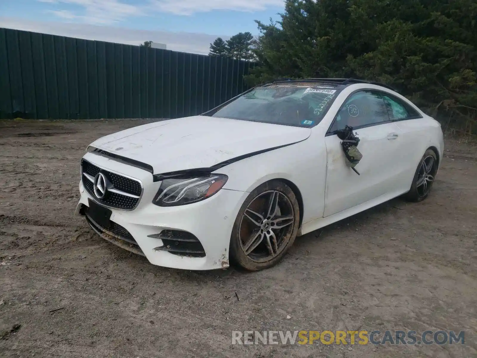 2 Photograph of a damaged car WDD1J6JB2LF124573 MERCEDES-BENZ E CLASS 2020