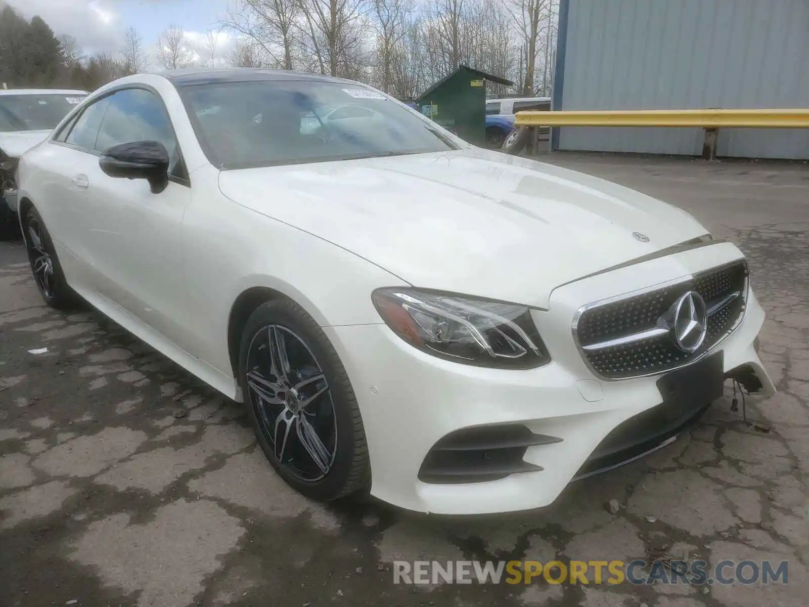 1 Photograph of a damaged car WDD1J6JB4LF126275 MERCEDES-BENZ E CLASS 2020