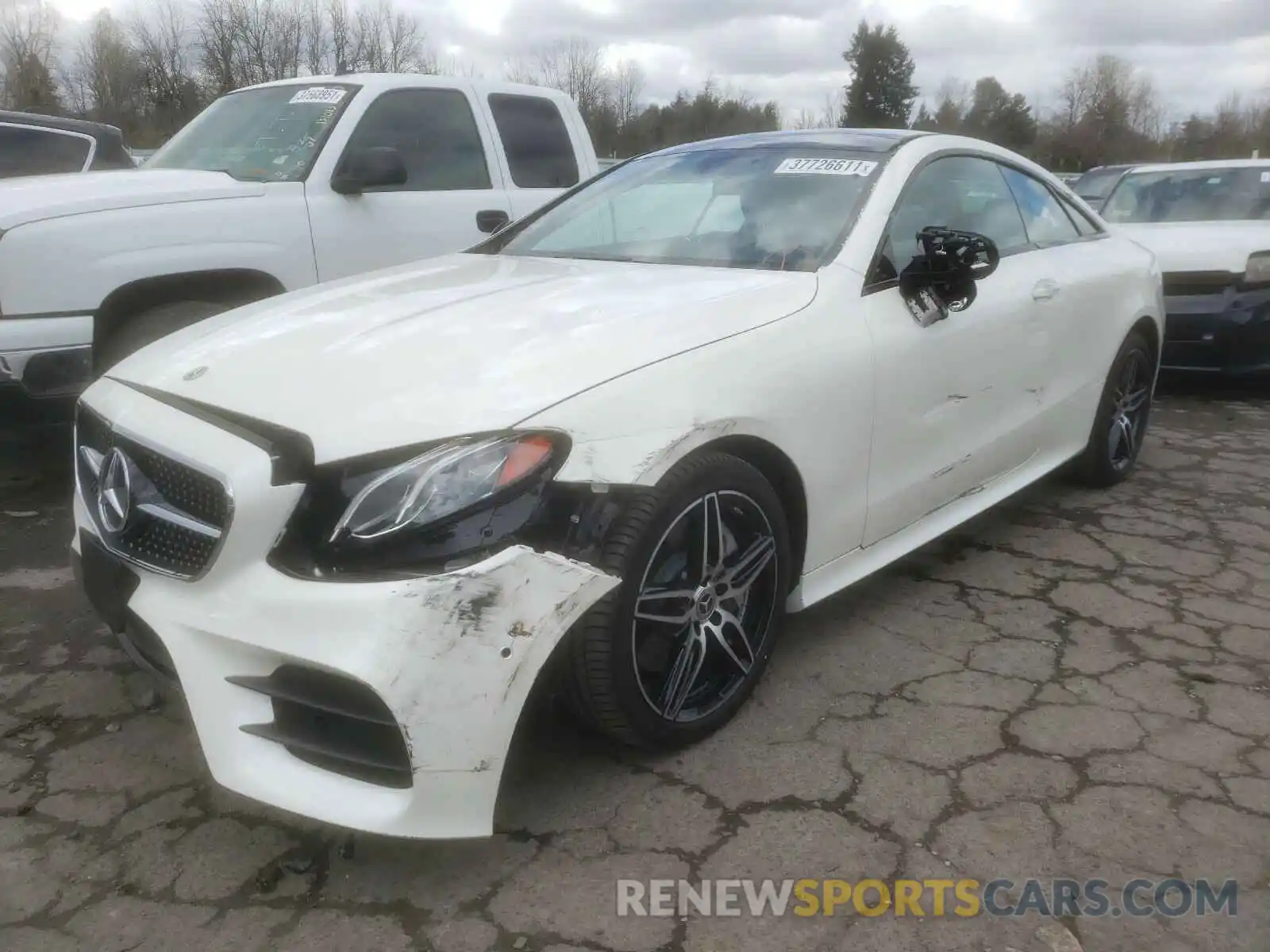 2 Photograph of a damaged car WDD1J6JB4LF126275 MERCEDES-BENZ E CLASS 2020