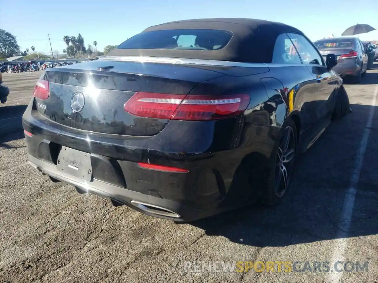 4 Photograph of a damaged car WDD1K6HB2LF125564 MERCEDES-BENZ E-CLASS 2020