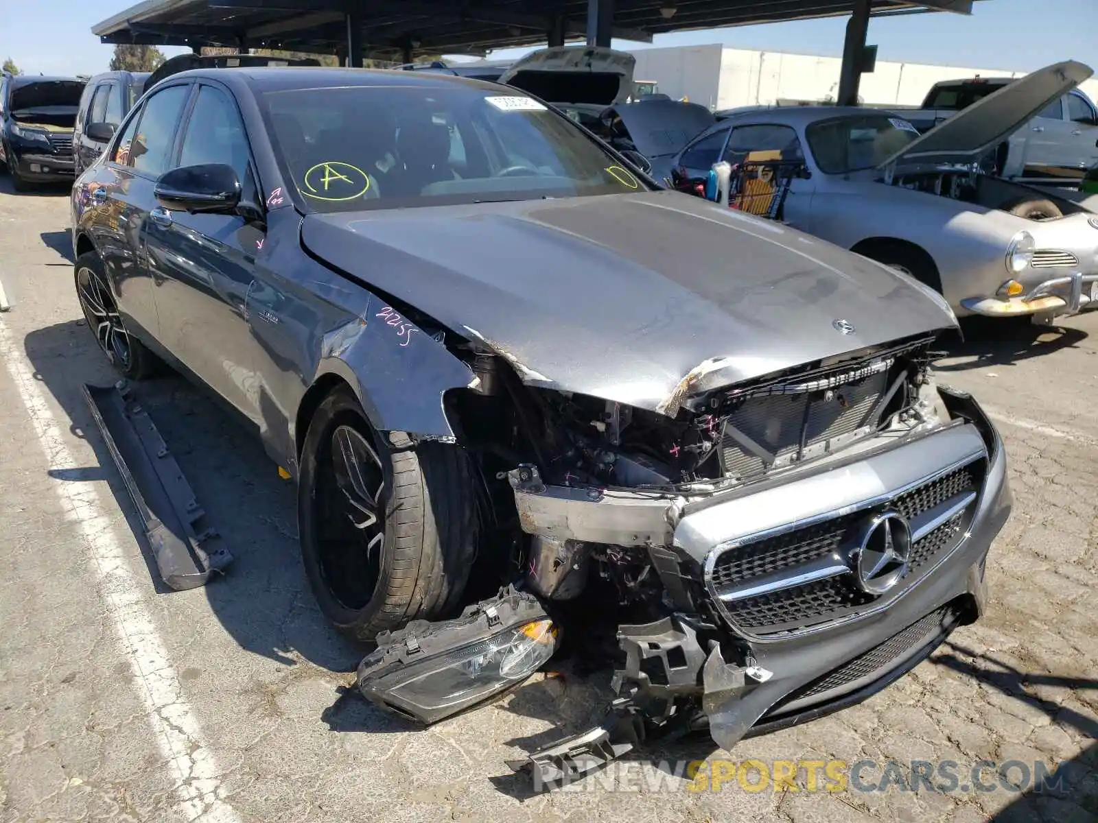 1 Photograph of a damaged car WDDZF6BB1LA744542 MERCEDES-BENZ E-CLASS 2020