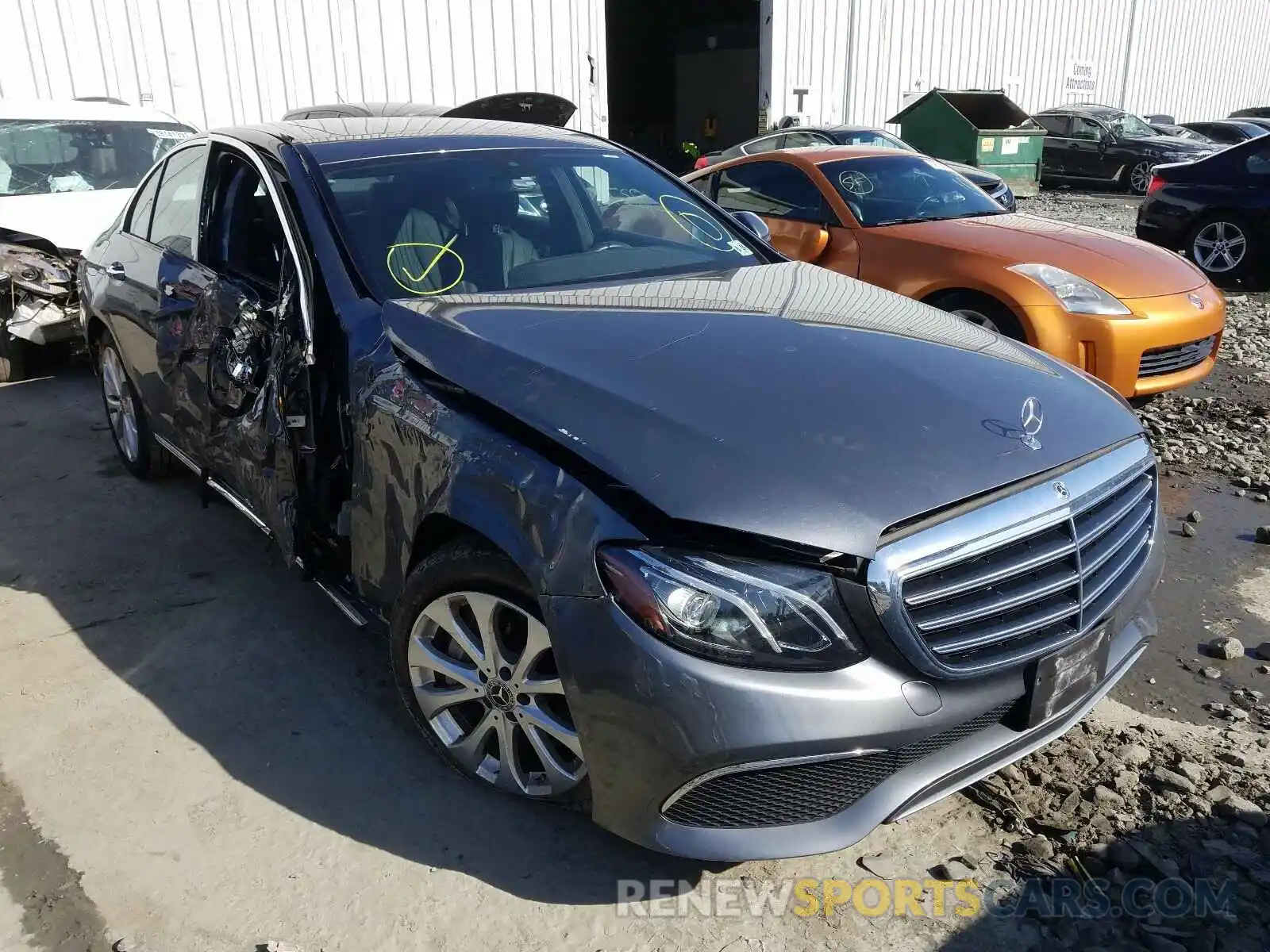 1 Photograph of a damaged car WDDZF6JB1LA707735 MERCEDES-BENZ E CLASS 2020