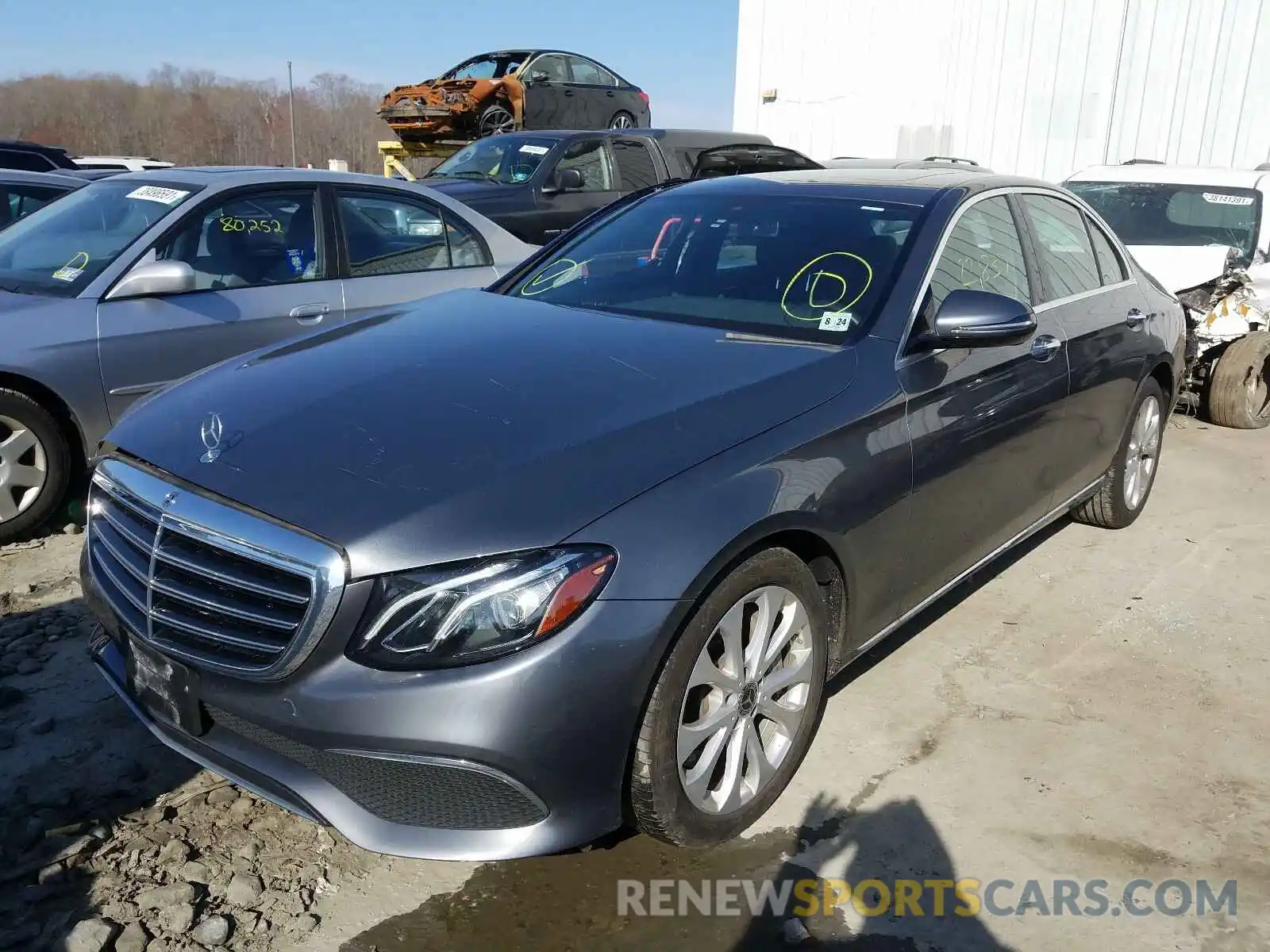 2 Photograph of a damaged car WDDZF6JB1LA707735 MERCEDES-BENZ E CLASS 2020