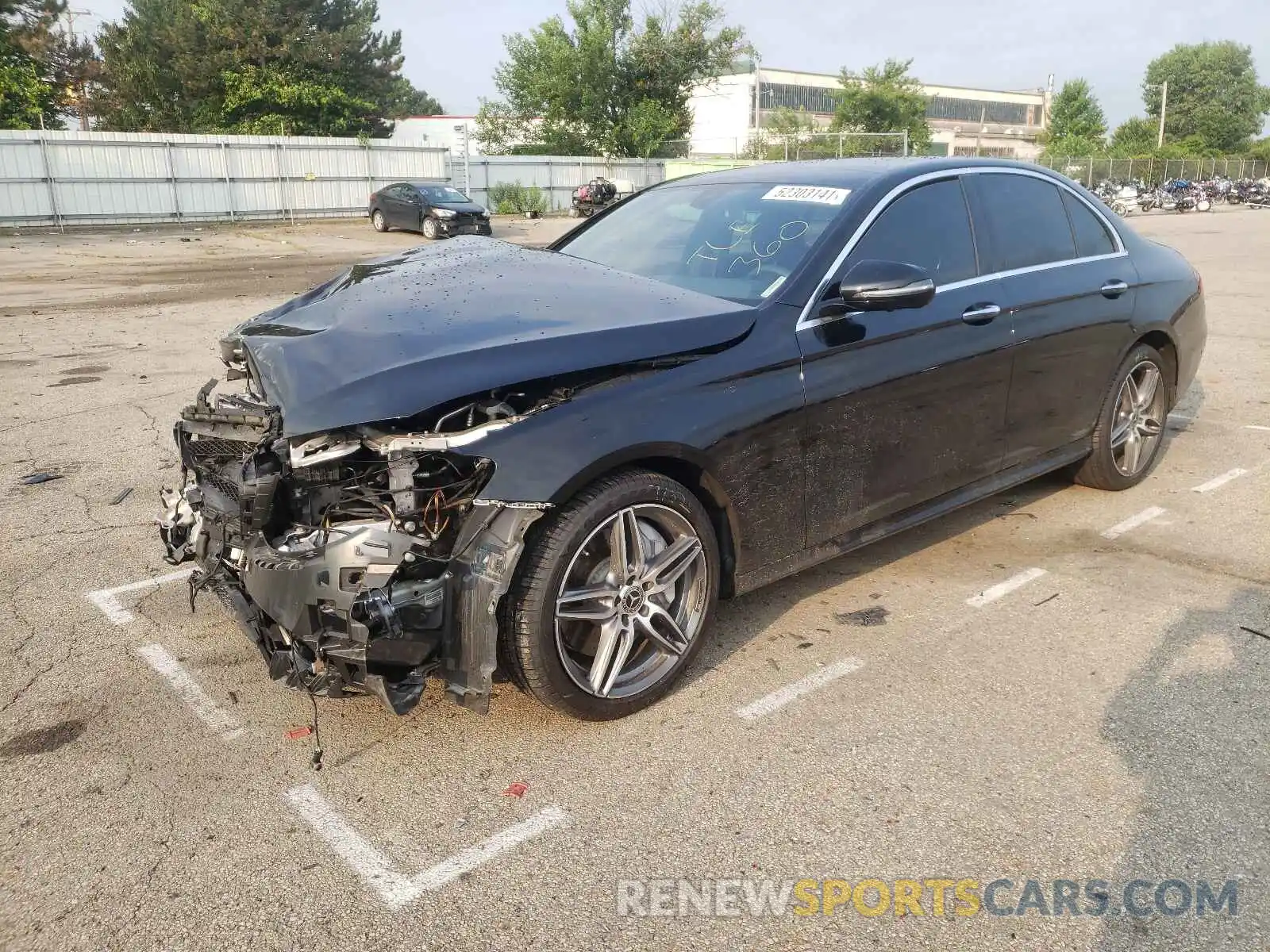 2 Photograph of a damaged car WDDZF6JB2LA745376 MERCEDES-BENZ E-CLASS 2020