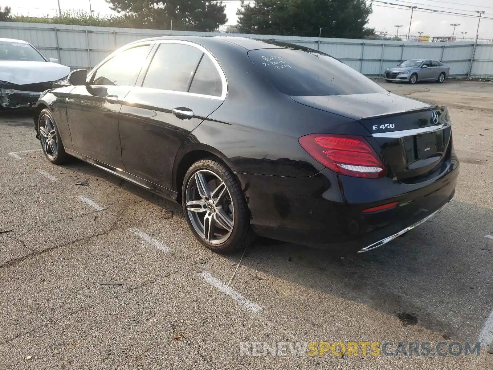 3 Photograph of a damaged car WDDZF6JB2LA745376 MERCEDES-BENZ E-CLASS 2020