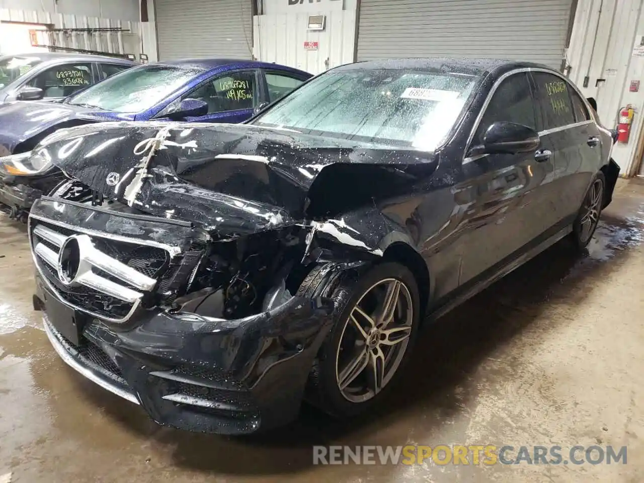 2 Photograph of a damaged car WDDZF6JB9LA732933 MERCEDES-BENZ E-CLASS 2020