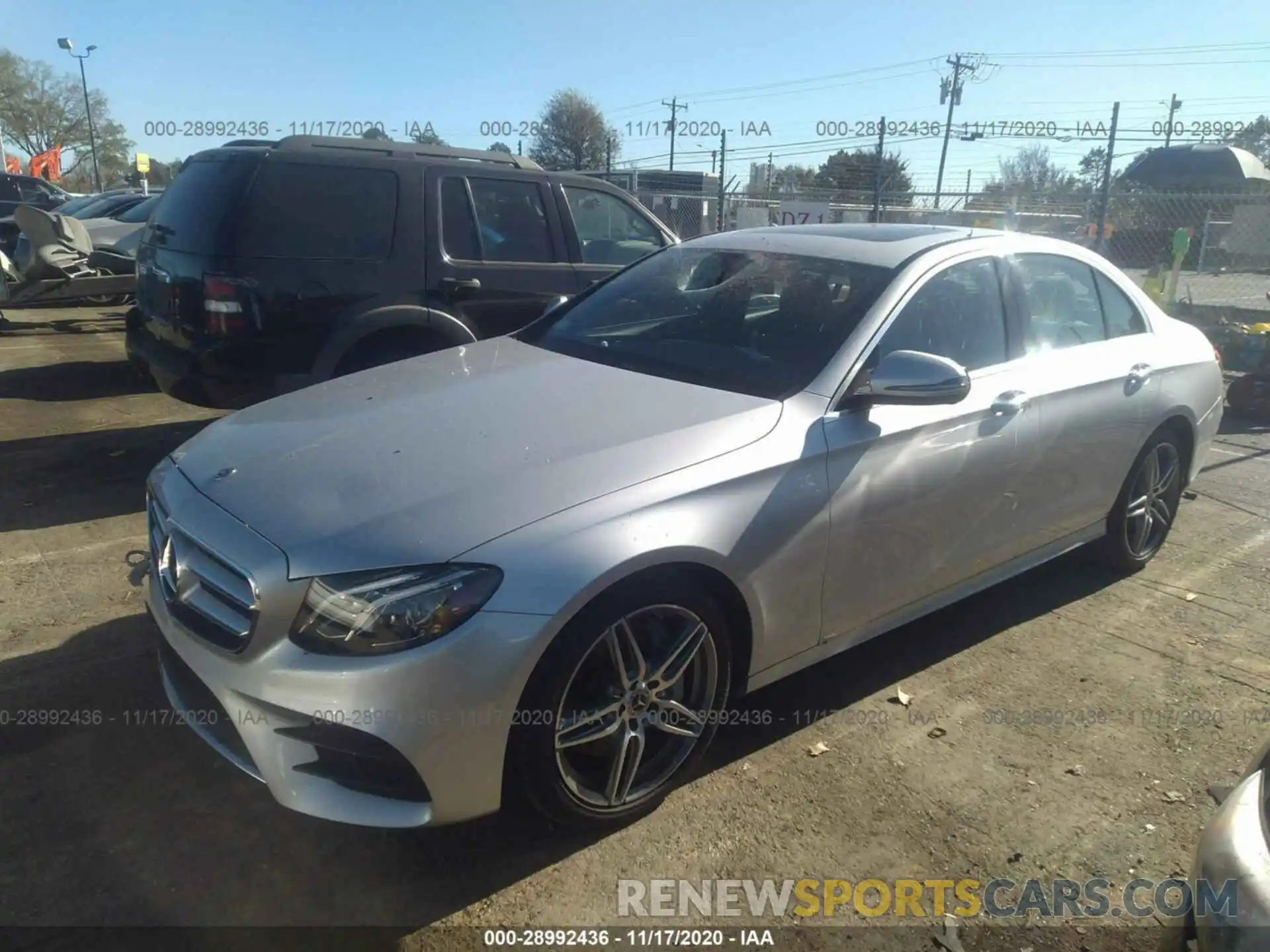 2 Photograph of a damaged car WDDZF6JB9LA734858 MERCEDES-BENZ E-CLASS 2020