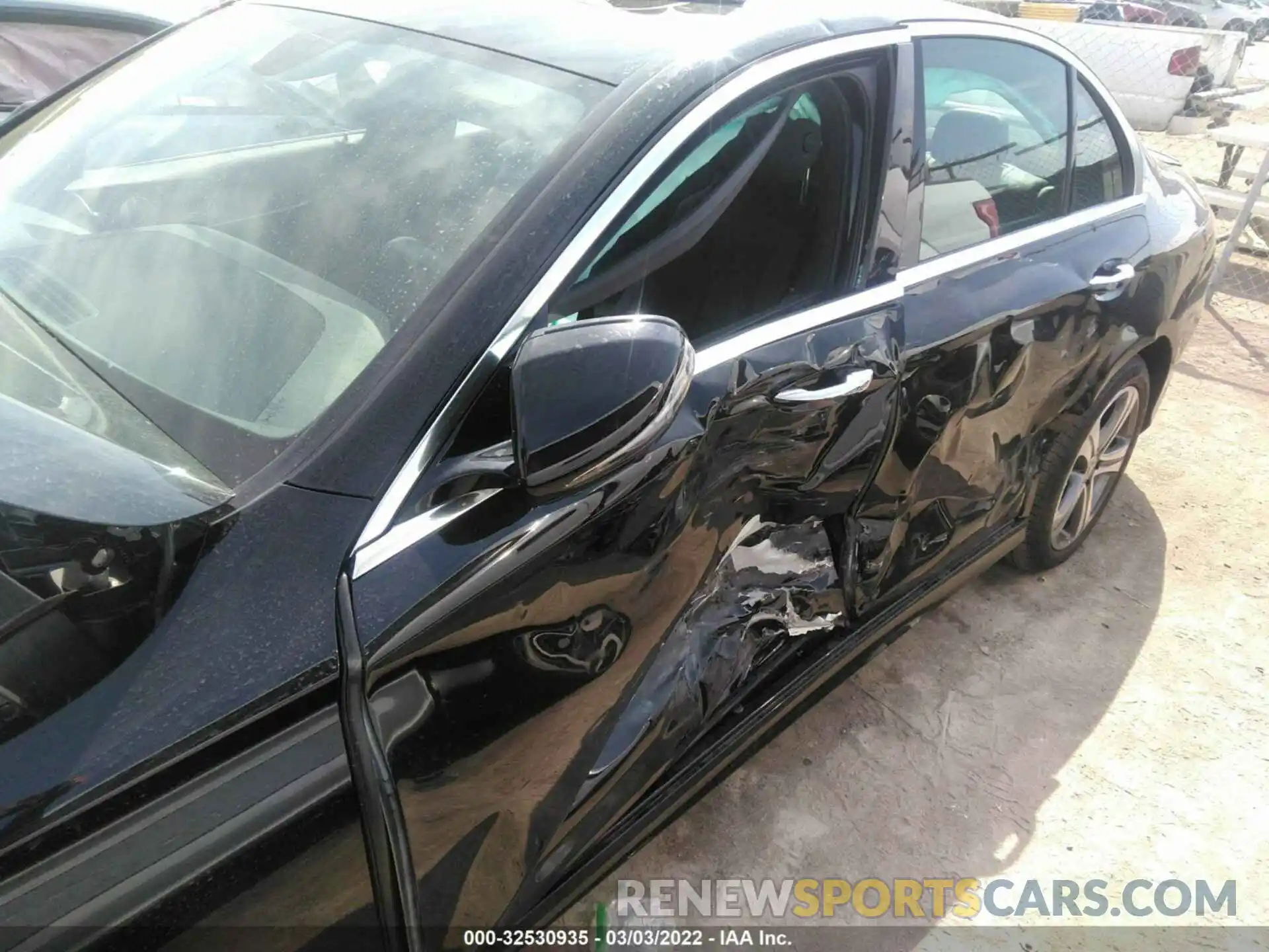 6 Photograph of a damaged car WDDZF8DB0LA707698 MERCEDES-BENZ E-CLASS 2020