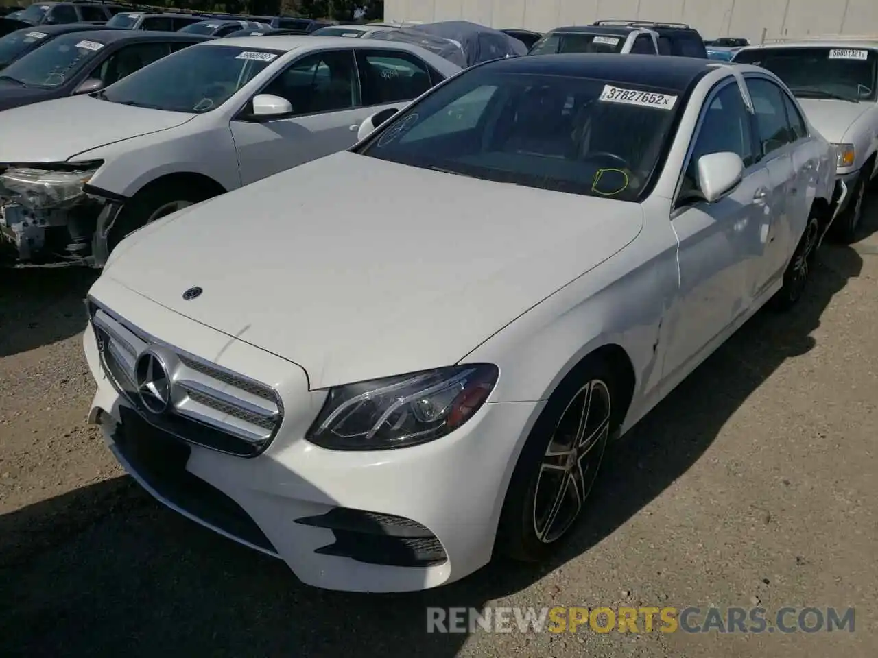 2 Photograph of a damaged car WDDZF8DB0LA721715 MERCEDES-BENZ E-CLASS 2020