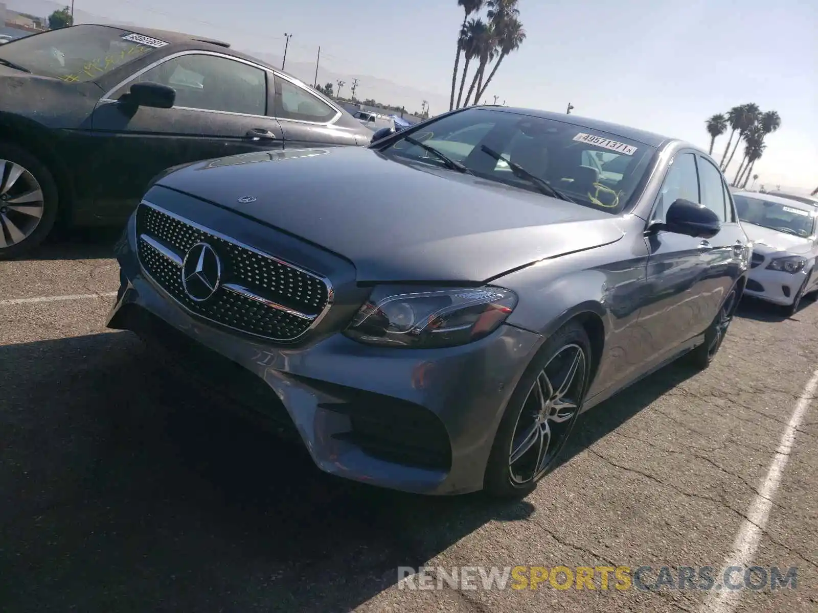 2 Photograph of a damaged car WDDZF8DB1LA714529 MERCEDES-BENZ E CLASS 2020