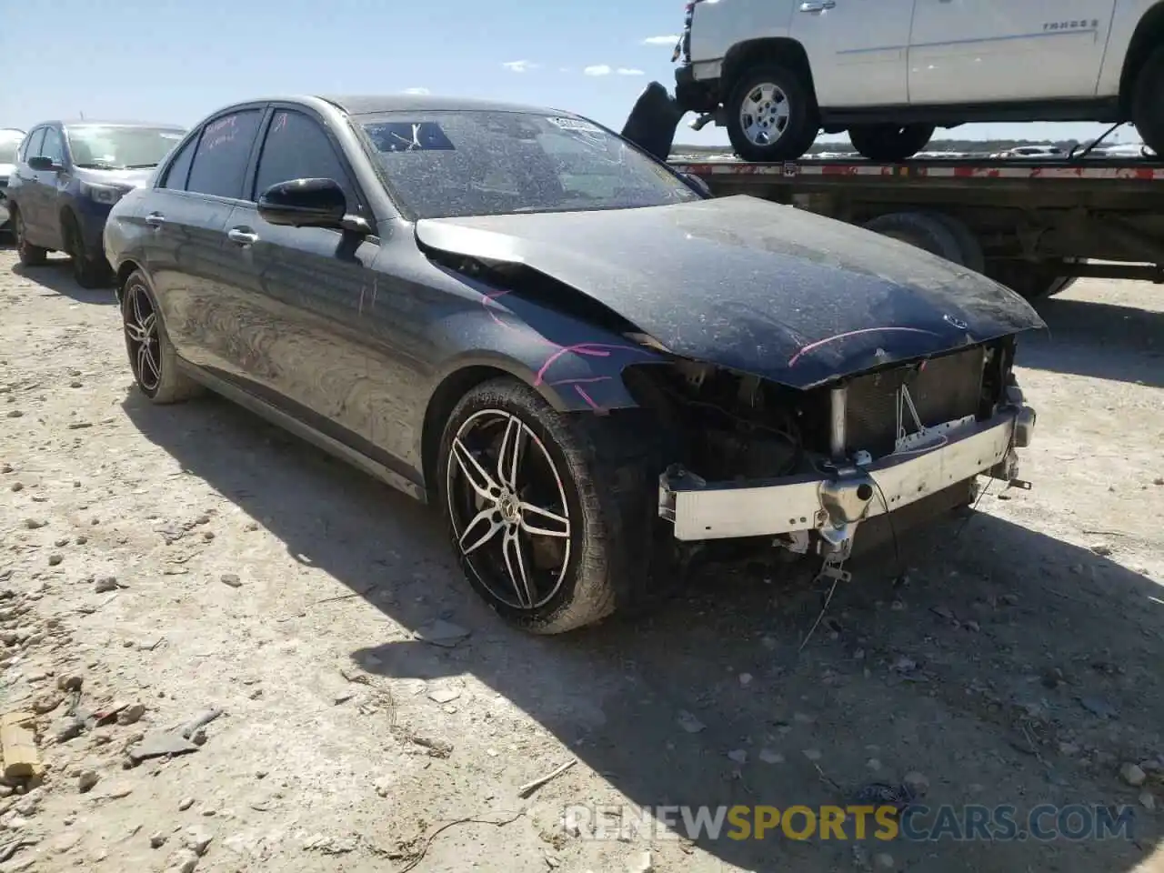 1 Photograph of a damaged car WDDZF8DB2LA711686 MERCEDES-BENZ E-CLASS 2020