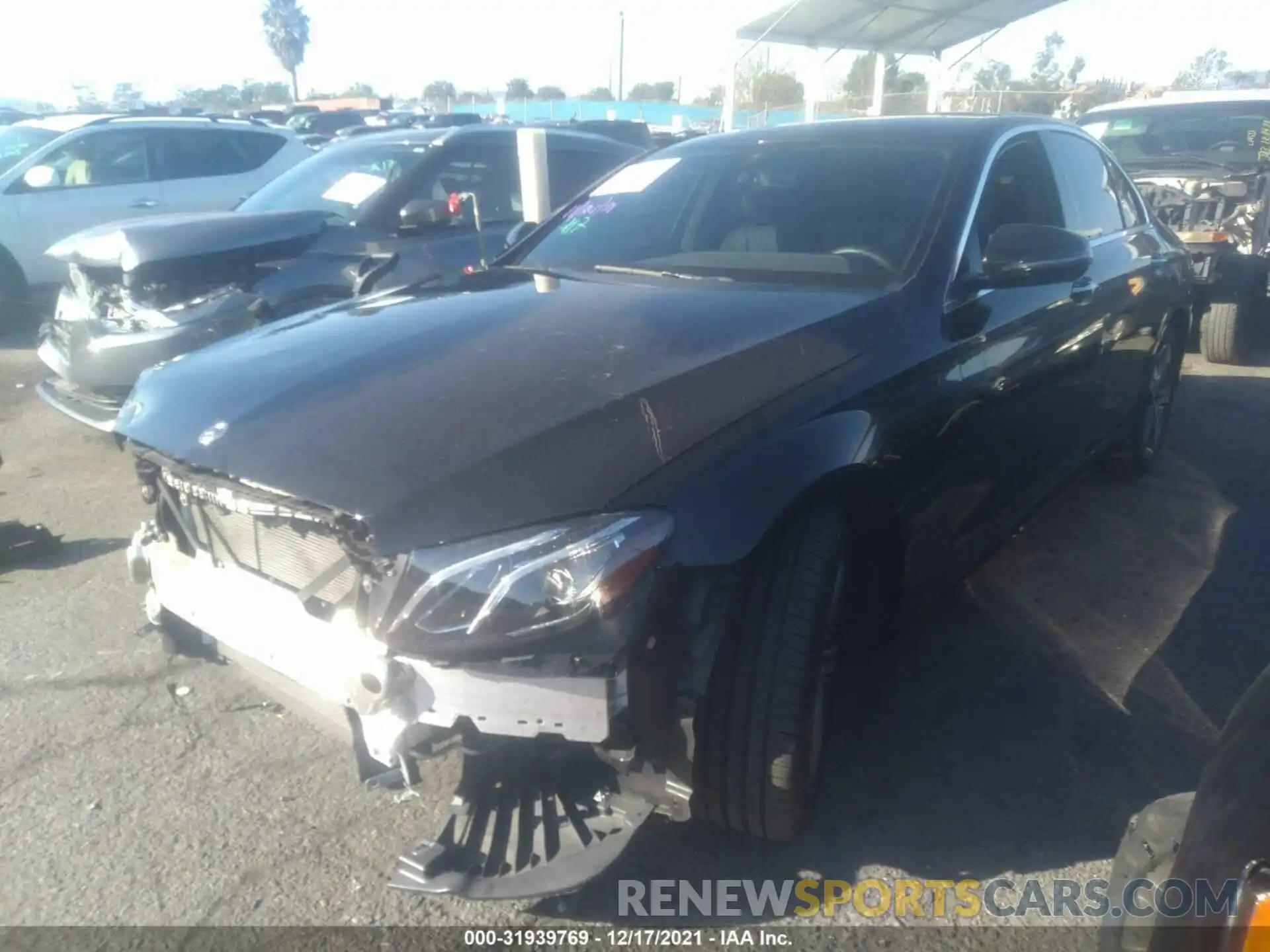 2 Photograph of a damaged car WDDZF8DB2LA751718 MERCEDES-BENZ E-CLASS 2020