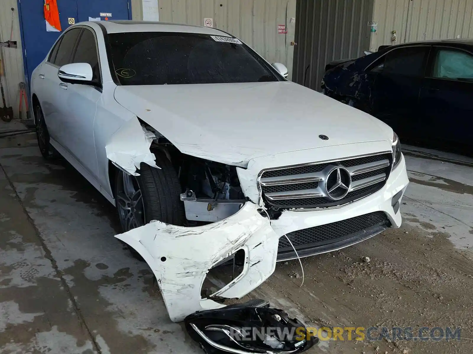 1 Photograph of a damaged car WDDZF8DB2LA752139 MERCEDES-BENZ E CLASS 2020