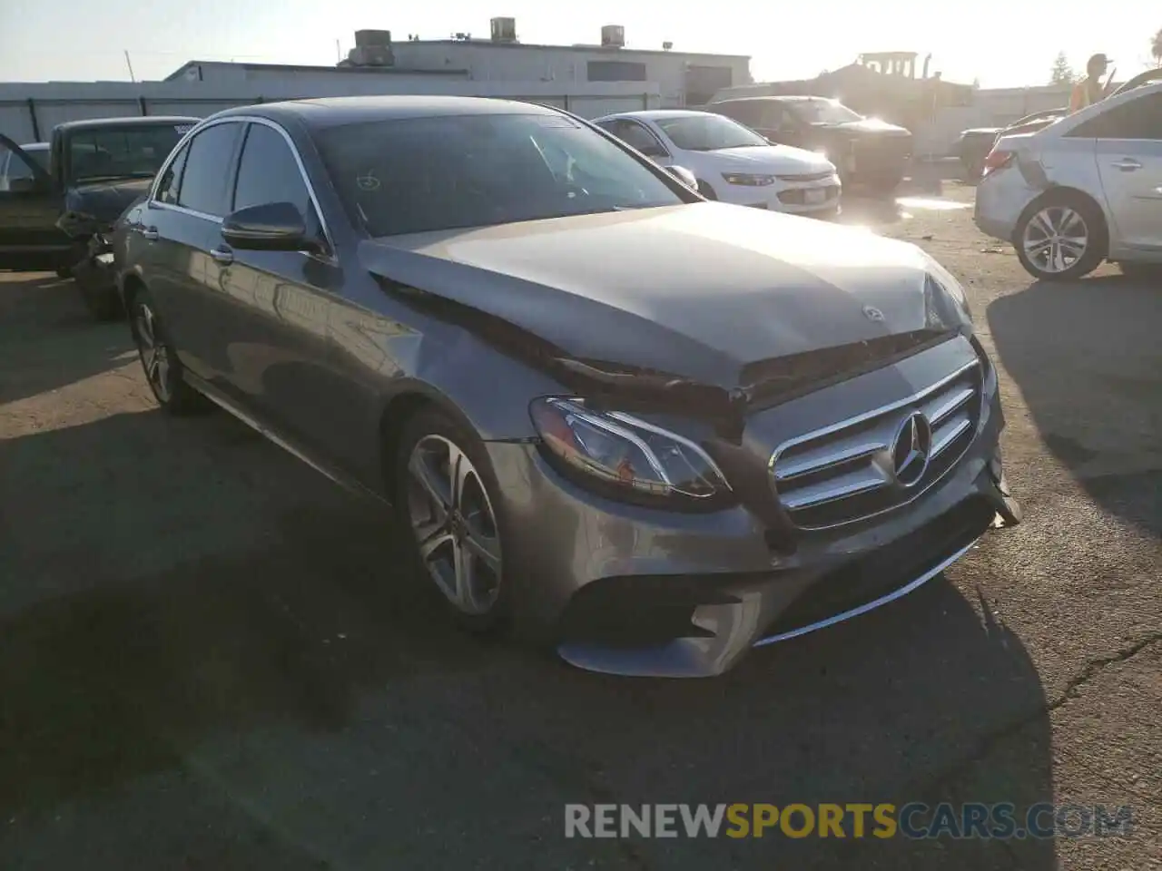 1 Photograph of a damaged car WDDZF8DB3LA708392 MERCEDES-BENZ E-CLASS 2020