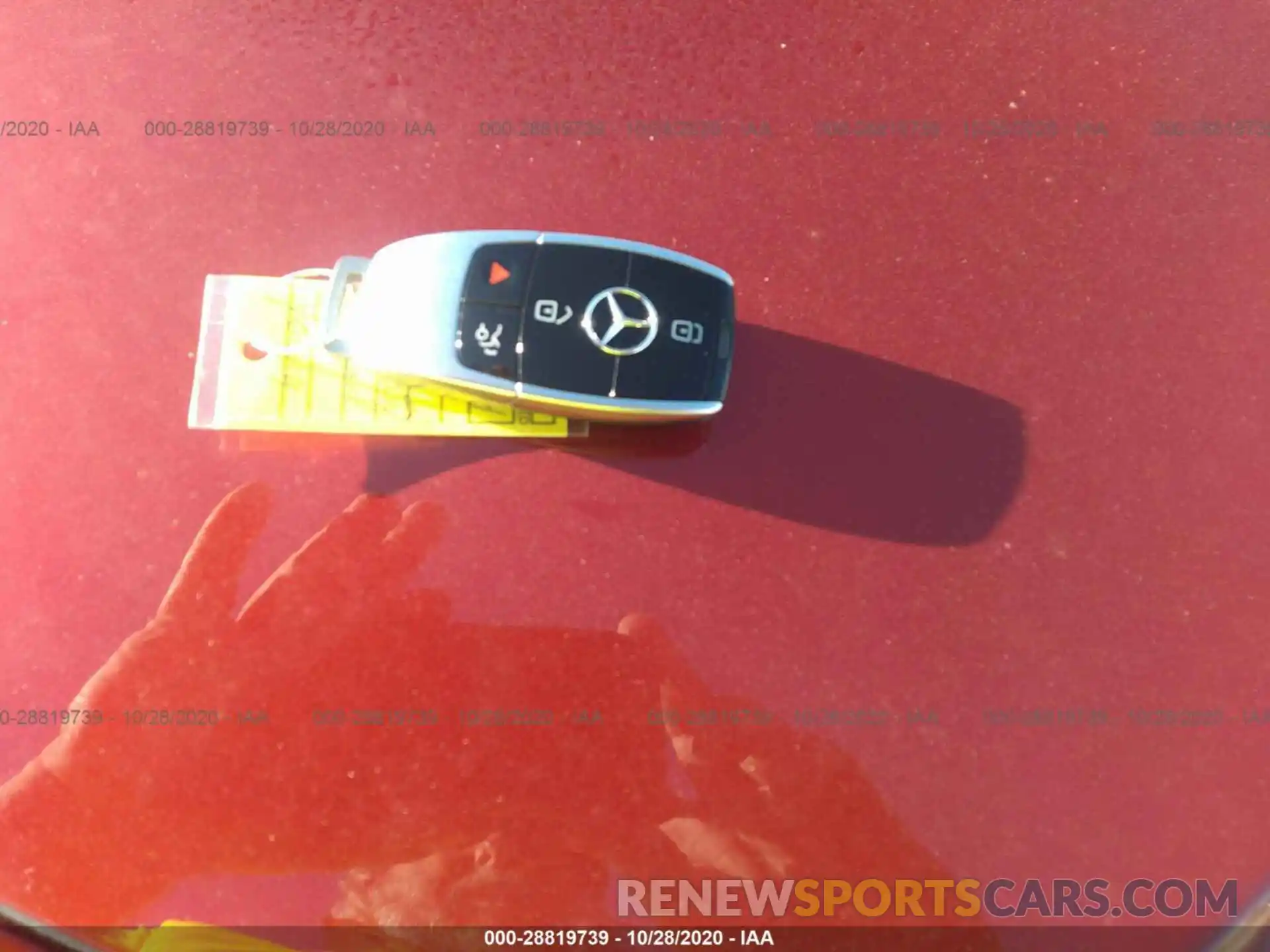 11 Photograph of a damaged car WDDZF8DB4LA731664 MERCEDES-BENZ E-CLASS 2020