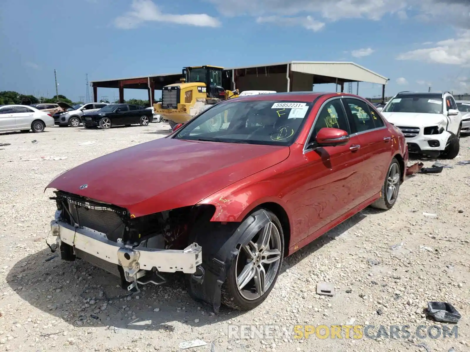 2 Photograph of a damaged car WDDZF8DB4LA753261 MERCEDES-BENZ E-CLASS 2020