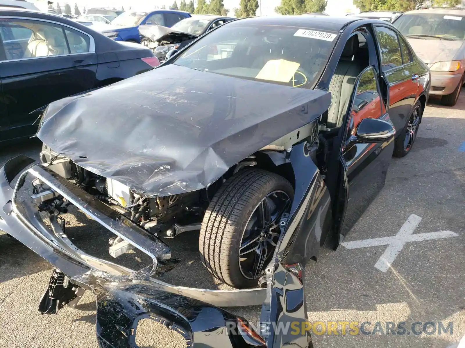 2 Photograph of a damaged car WDDZF8DB5LA709785 MERCEDES-BENZ E CLASS 2020