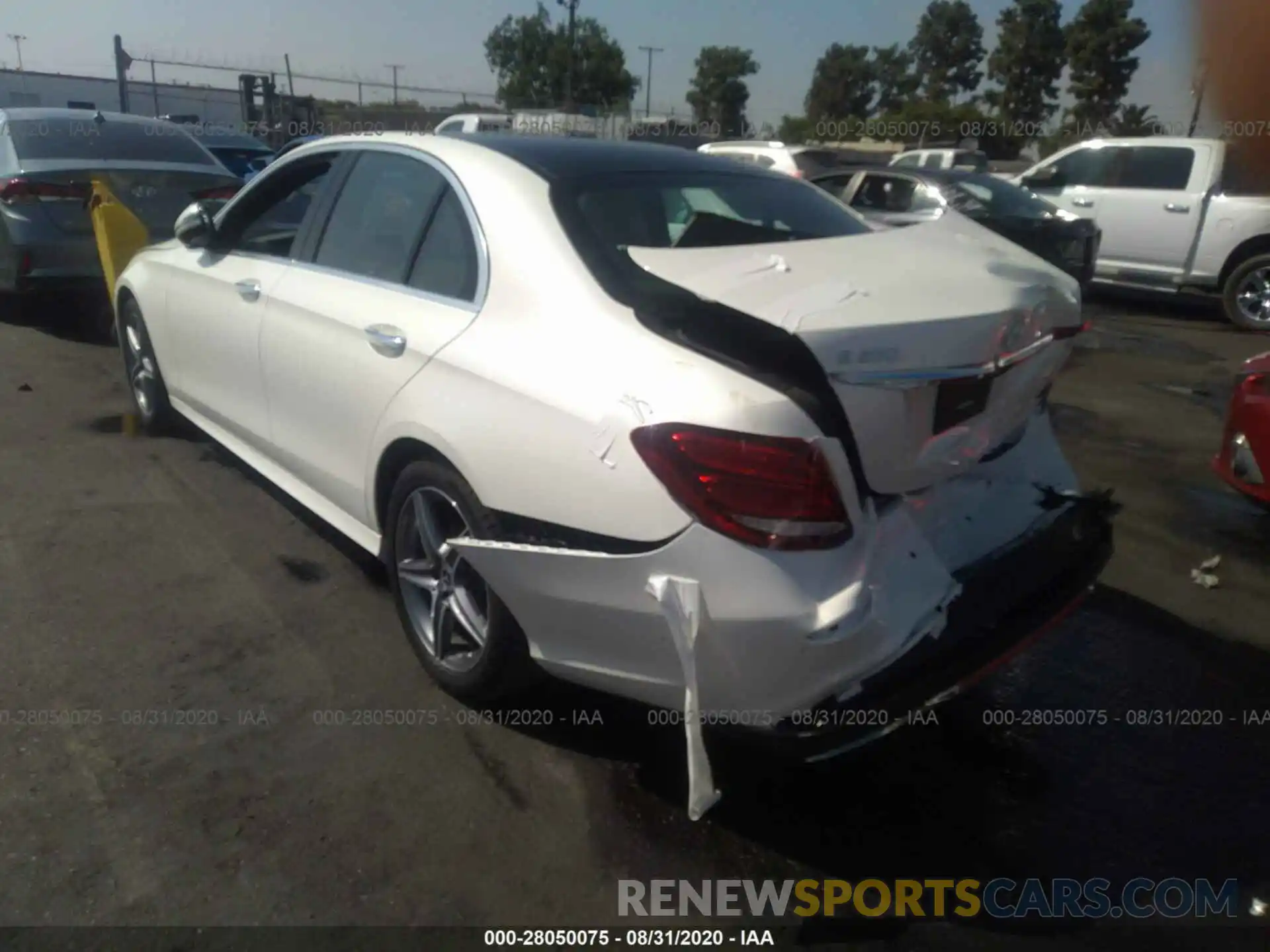 3 Photograph of a damaged car WDDZF8DB5LA718406 MERCEDES-BENZ E-CLASS 2020