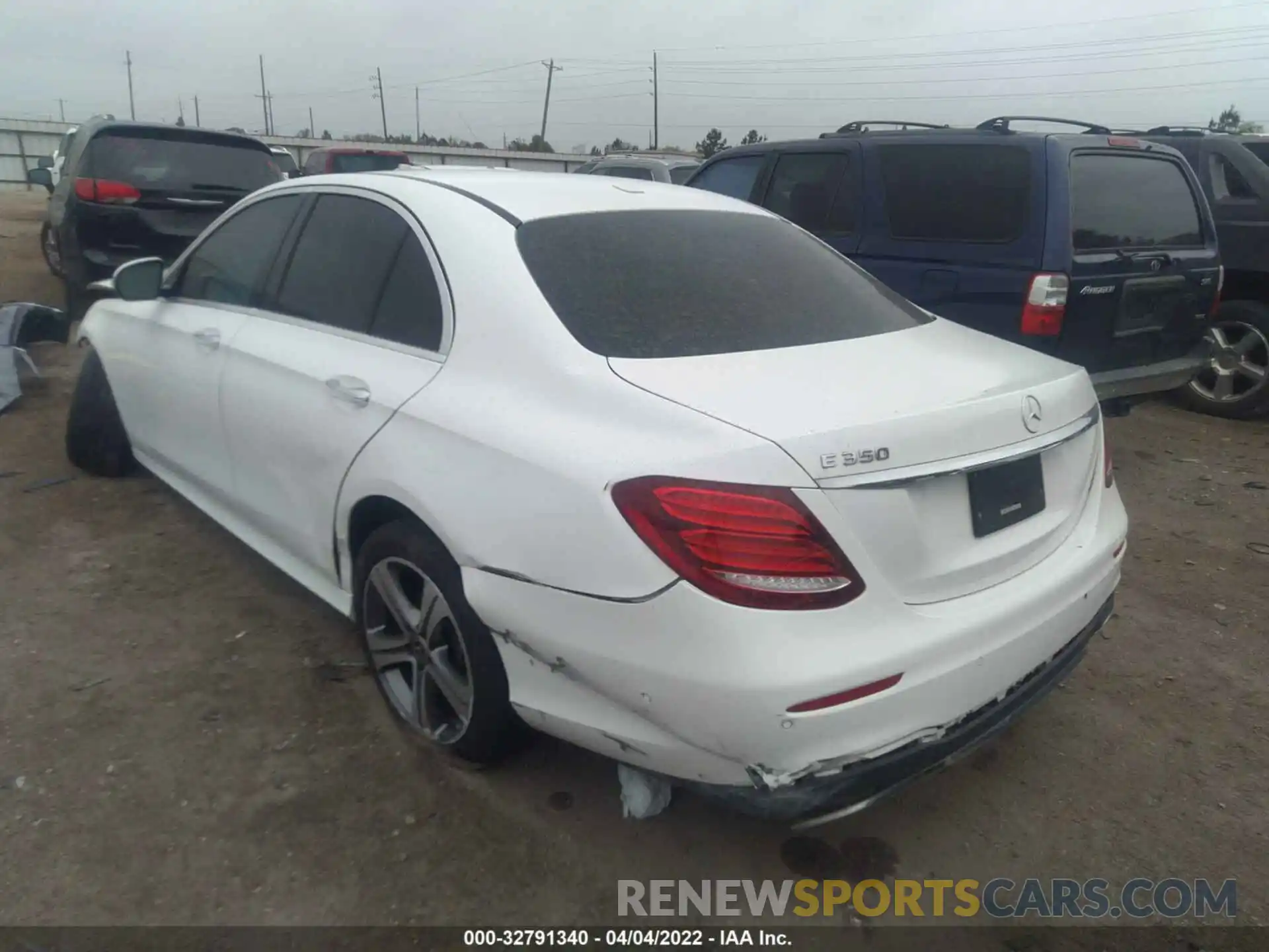 3 Photograph of a damaged car WDDZF8DB6LA715126 MERCEDES-BENZ E-CLASS 2020