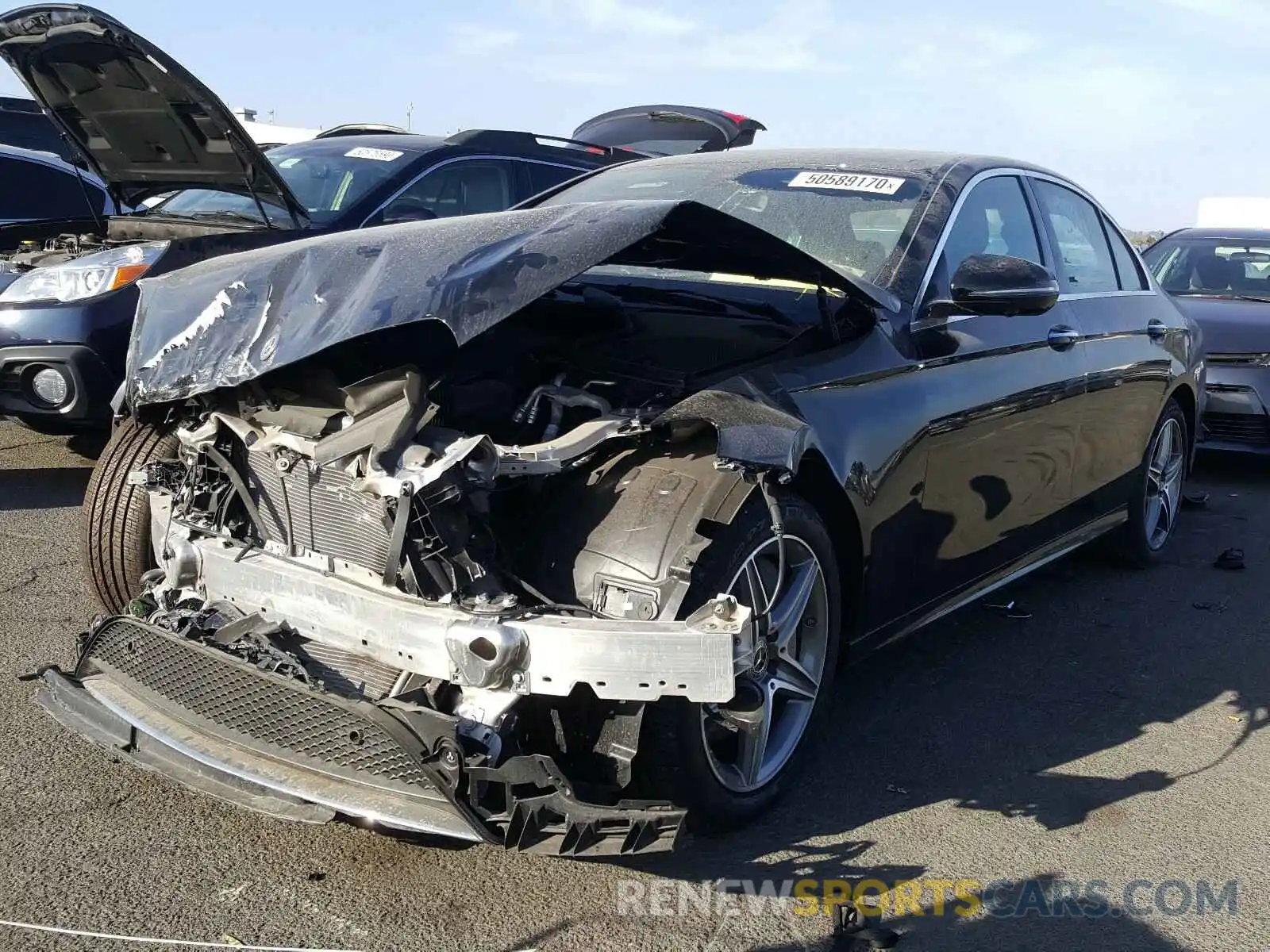 2 Photograph of a damaged car WDDZF8DB7LA704071 MERCEDES-BENZ E CLASS 2020