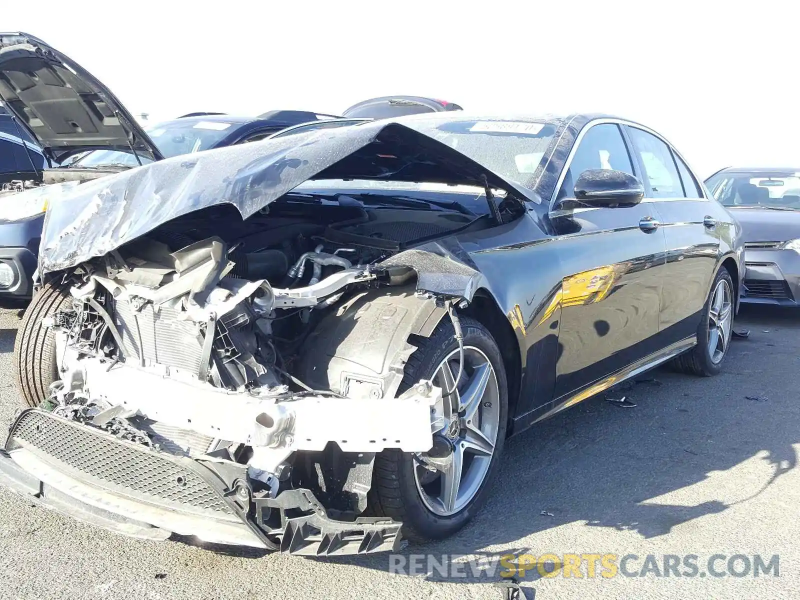 9 Photograph of a damaged car WDDZF8DB7LA704071 MERCEDES-BENZ E CLASS 2020