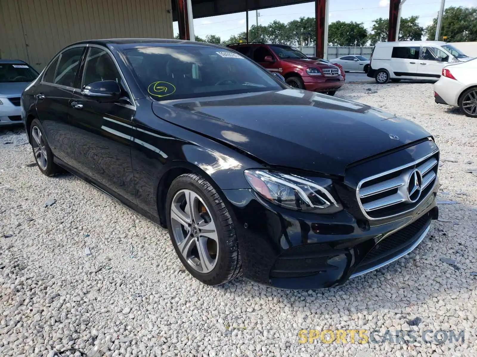 1 Photograph of a damaged car WDDZF8DB7LA710355 MERCEDES-BENZ E-CLASS 2020