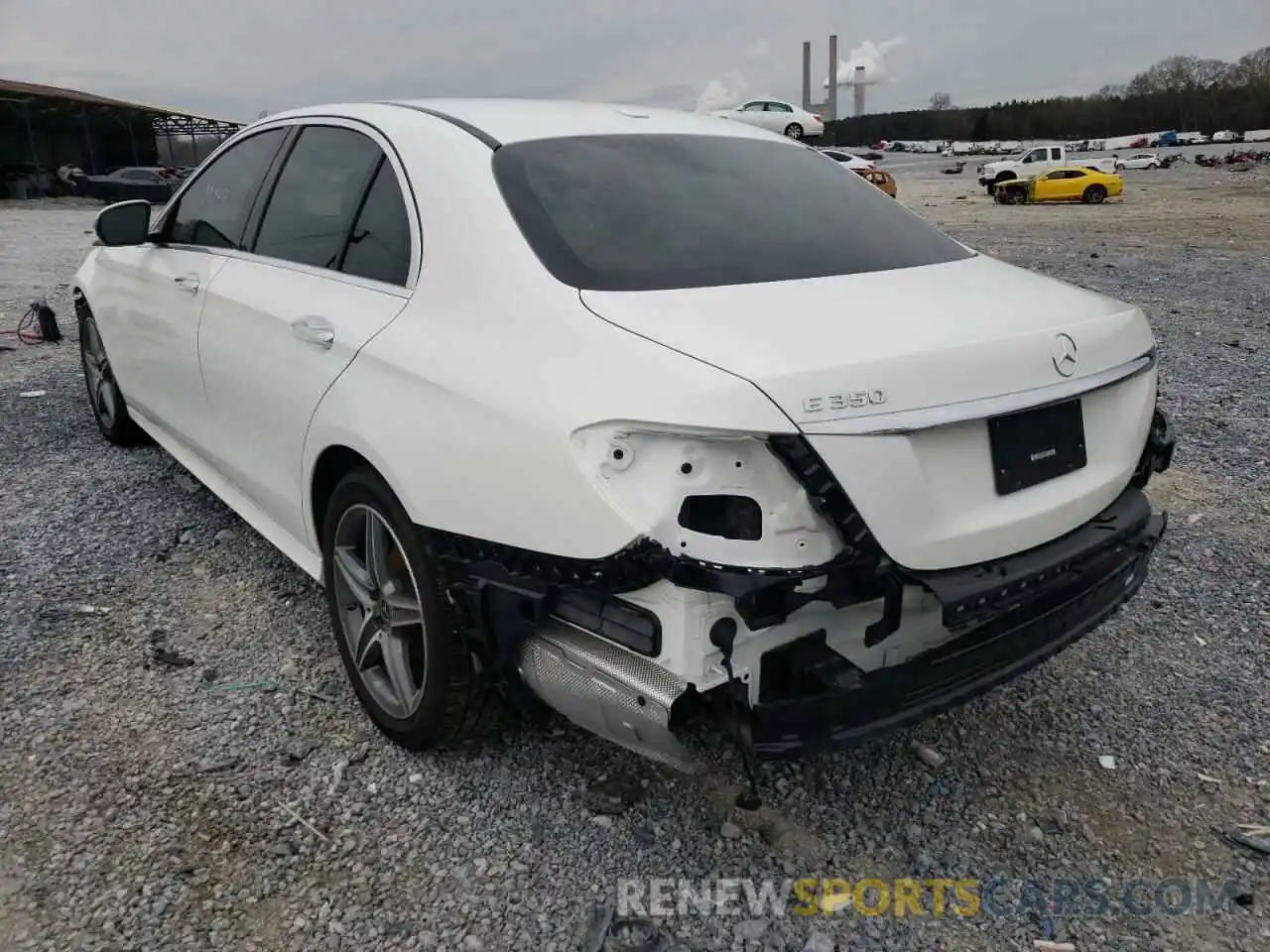 3 Photograph of a damaged car WDDZF8DB8LA702099 MERCEDES-BENZ E-CLASS 2020