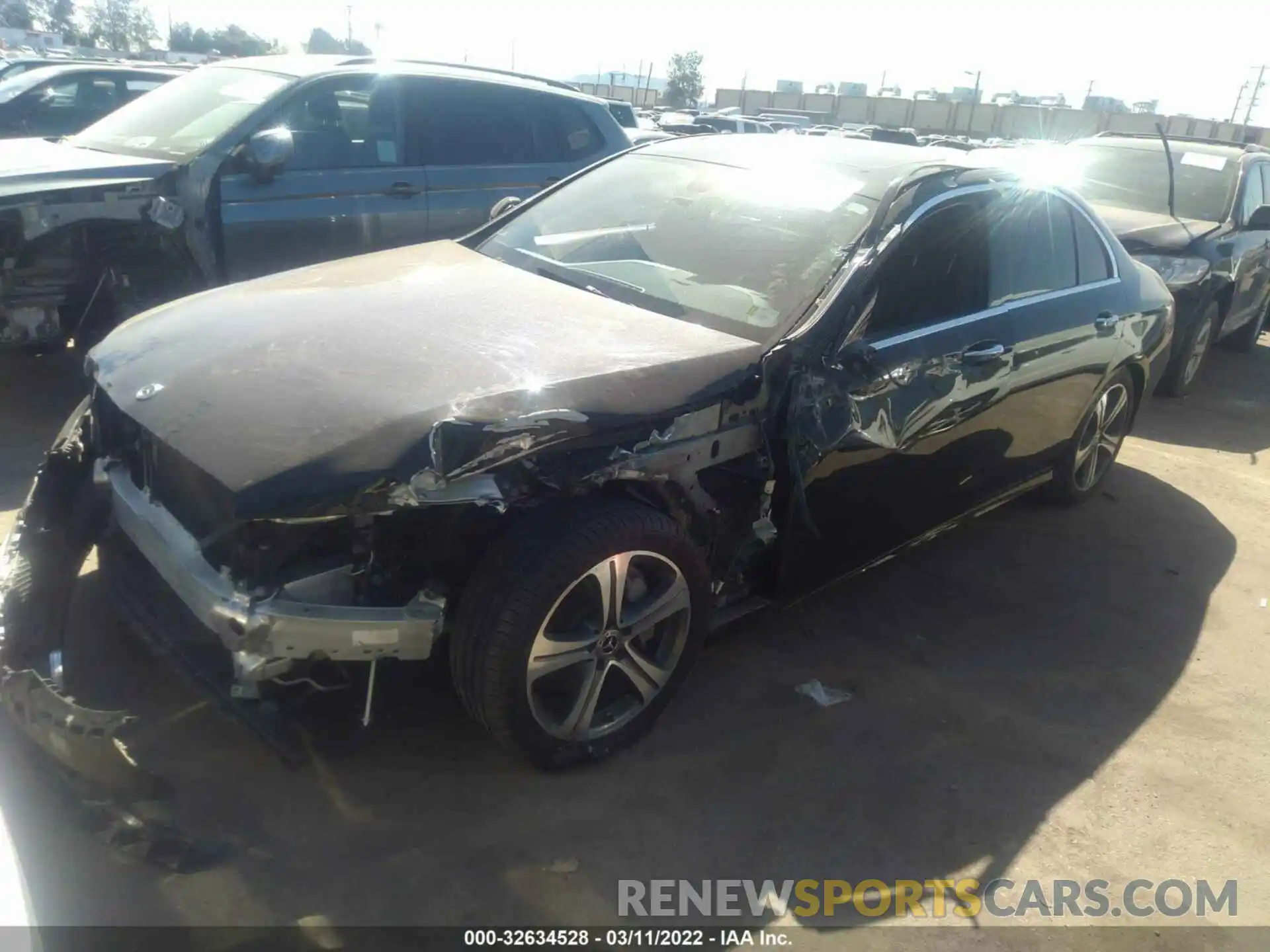 2 Photograph of a damaged car WDDZF8DB8LA750475 MERCEDES-BENZ E-CLASS 2020