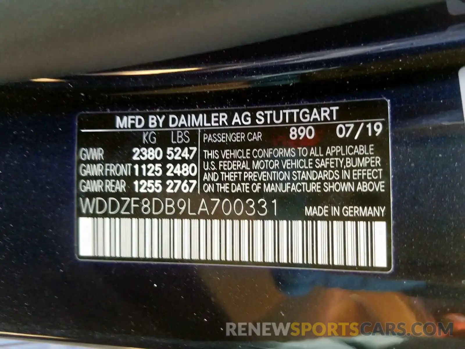 10 Photograph of a damaged car WDDZF8DB9LA700331 MERCEDES-BENZ E CLASS 2020